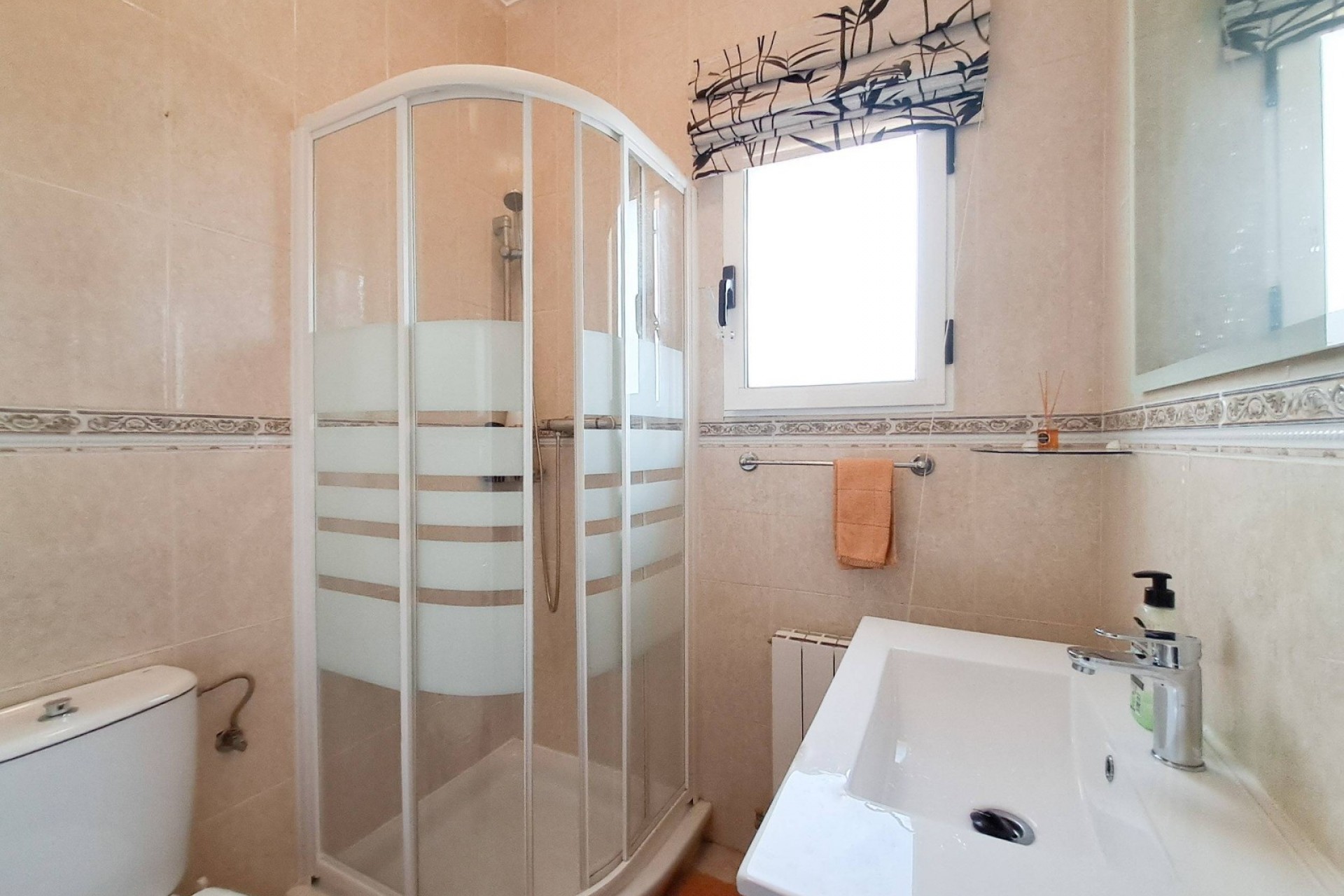 Resale - Villa -
Dehesa de Campoamor
