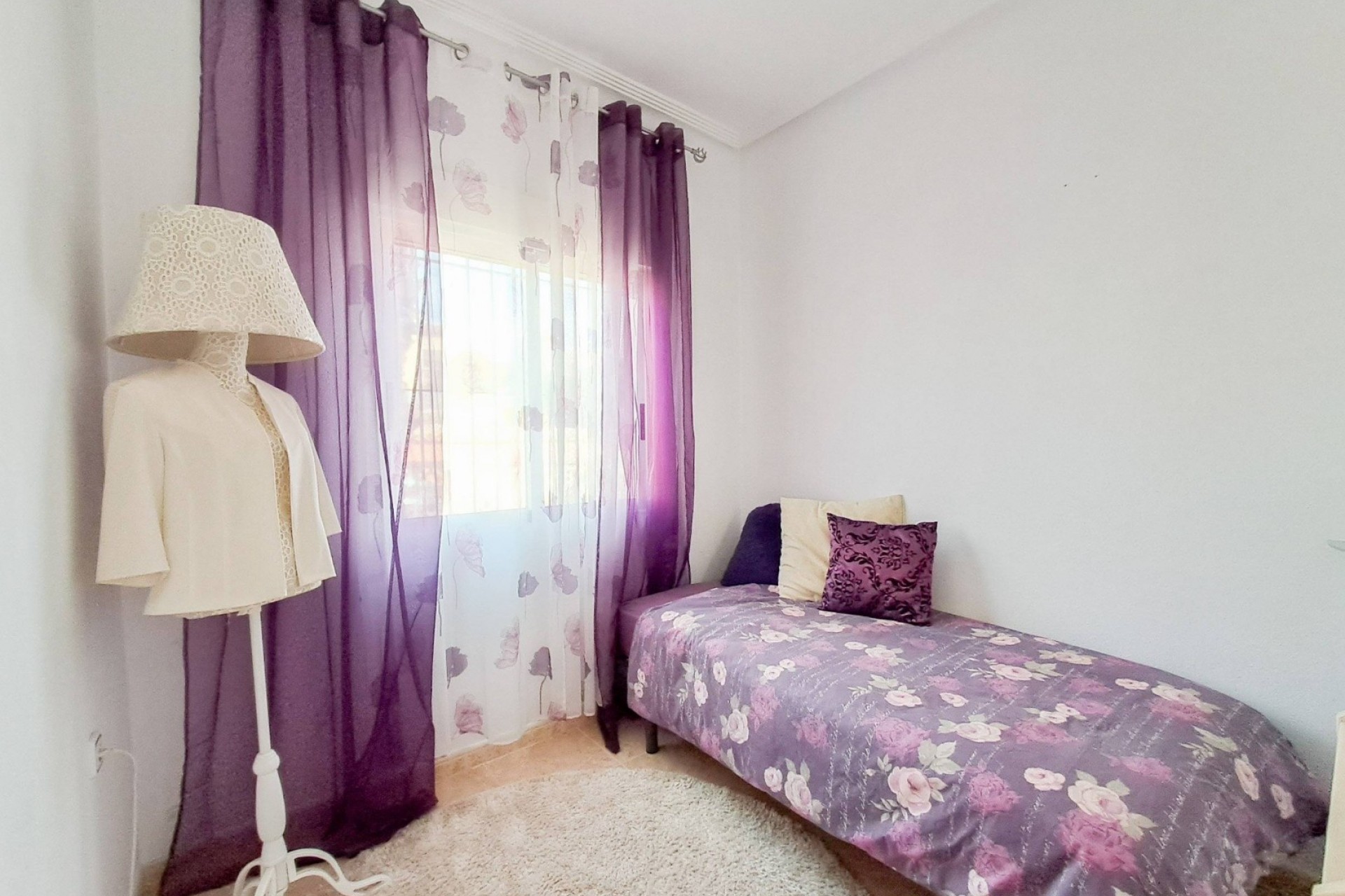 Resale - Villa -
Dehesa de Campoamor
