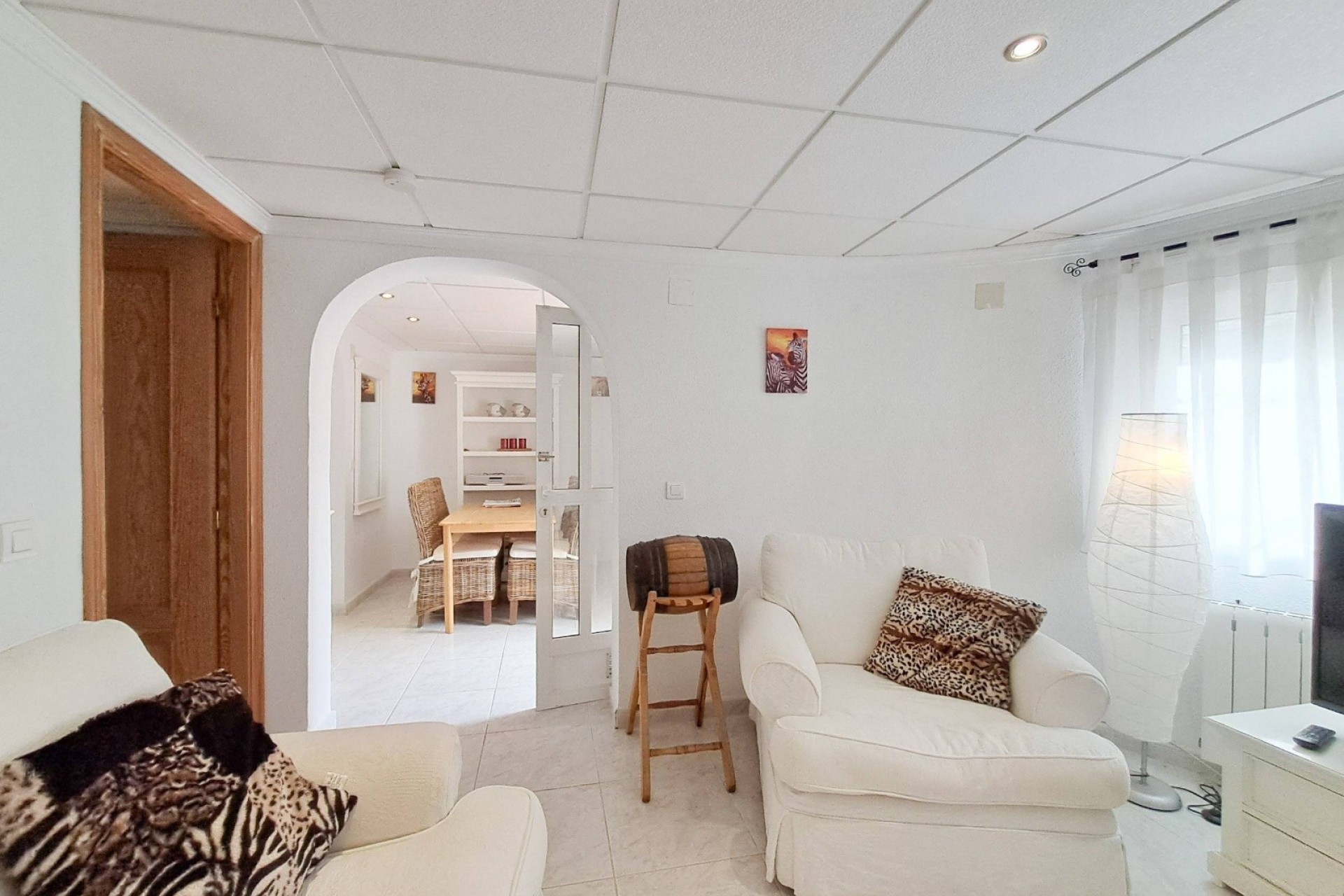 Resale - Villa -
Dehesa de Campoamor