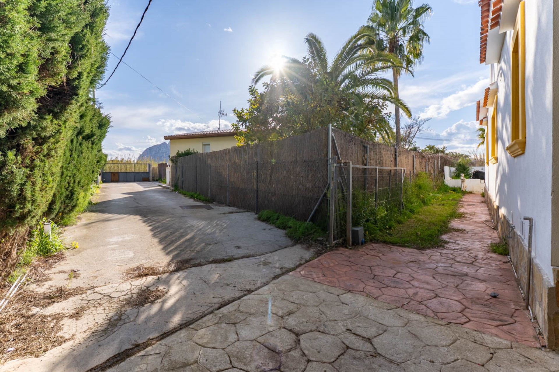 Resale - Villa -
Denia - Almadraba