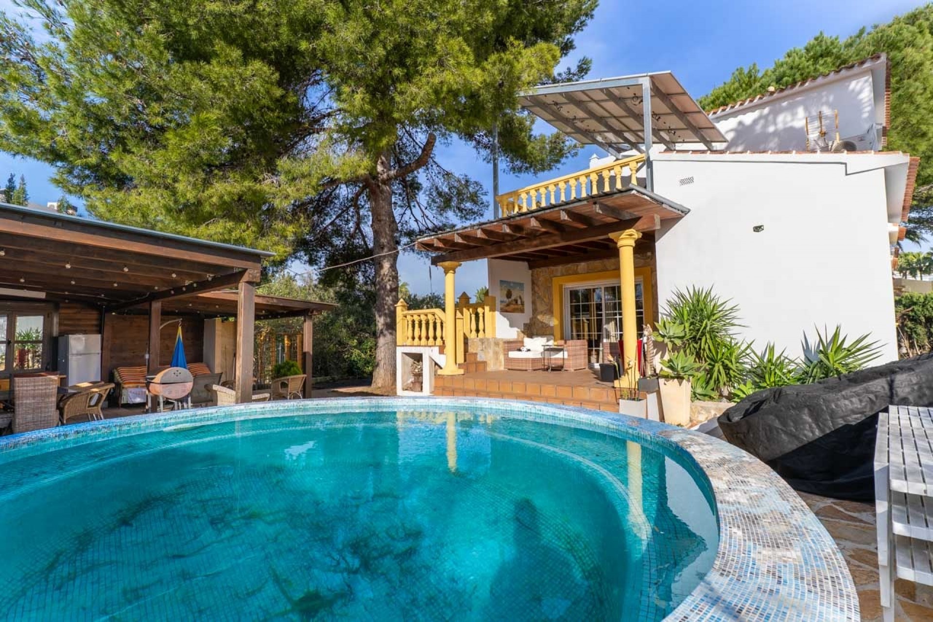 Resale - Villa -
Denia - Almadraba