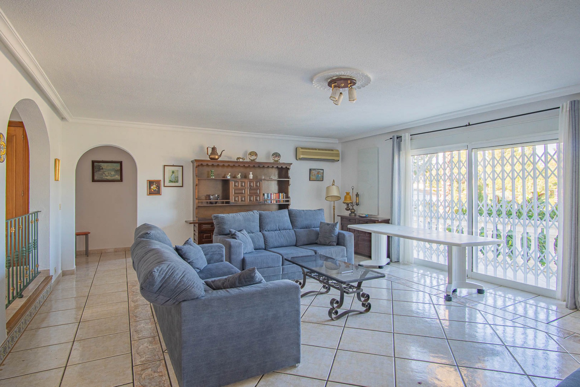 Resale - Villa -
Denia - Altomira