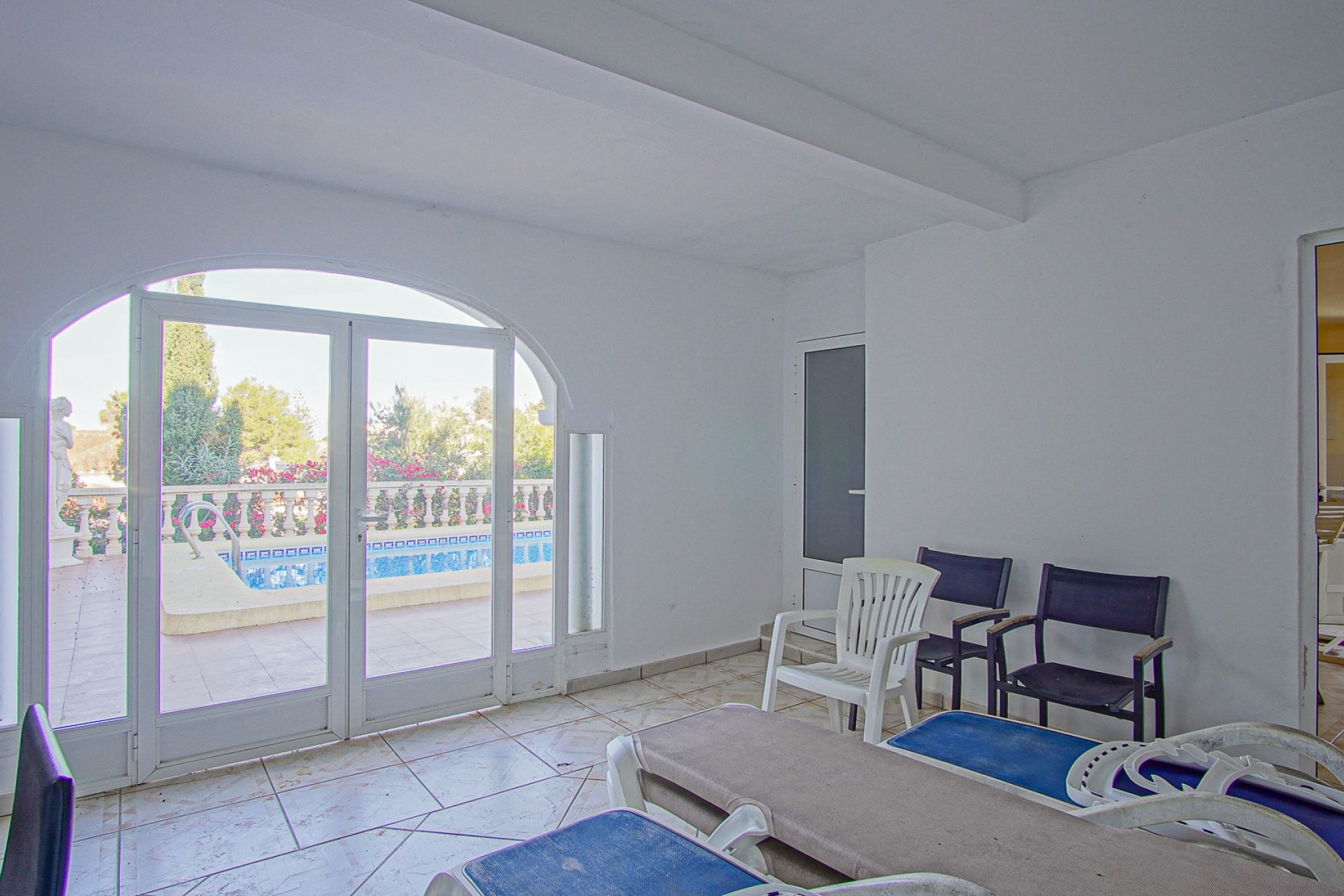 Resale - Villa -
Denia - Altomira