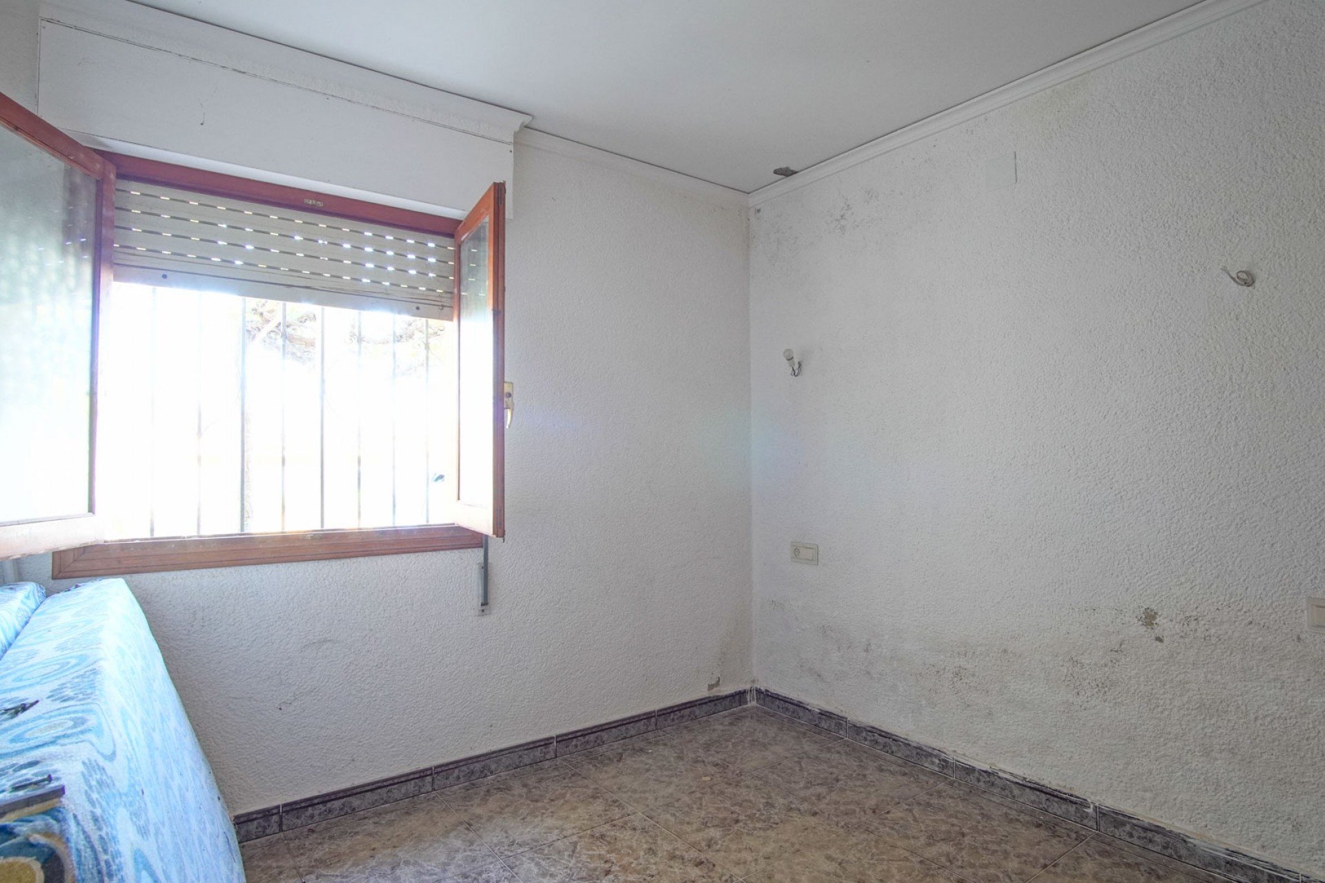 Resale - Villa -
Denia - Campusos