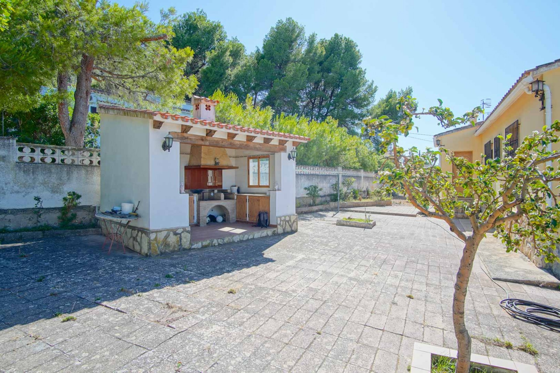 Resale - Villa -
Denia - Campusos