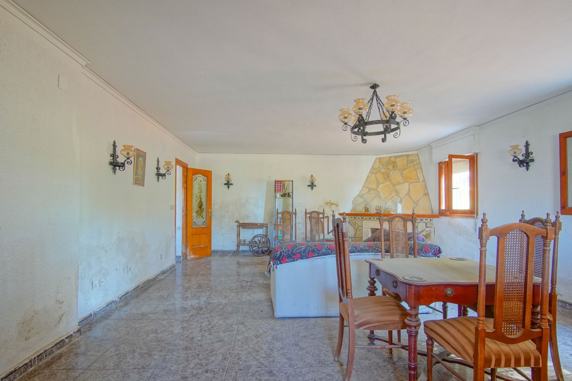 Resale - Villa -
Denia - Campusos