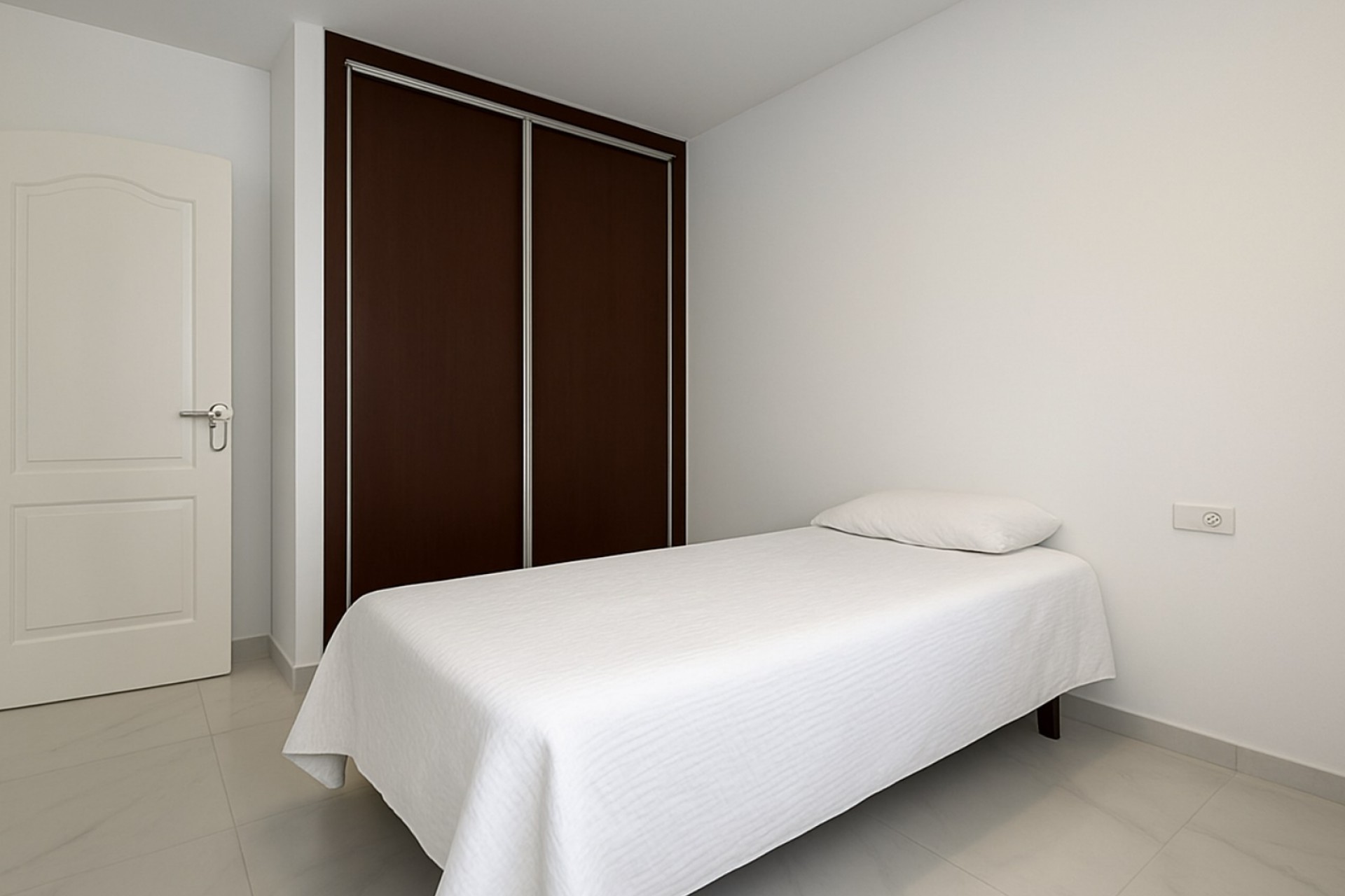 Resale - Villa -
Denia - El Montgó