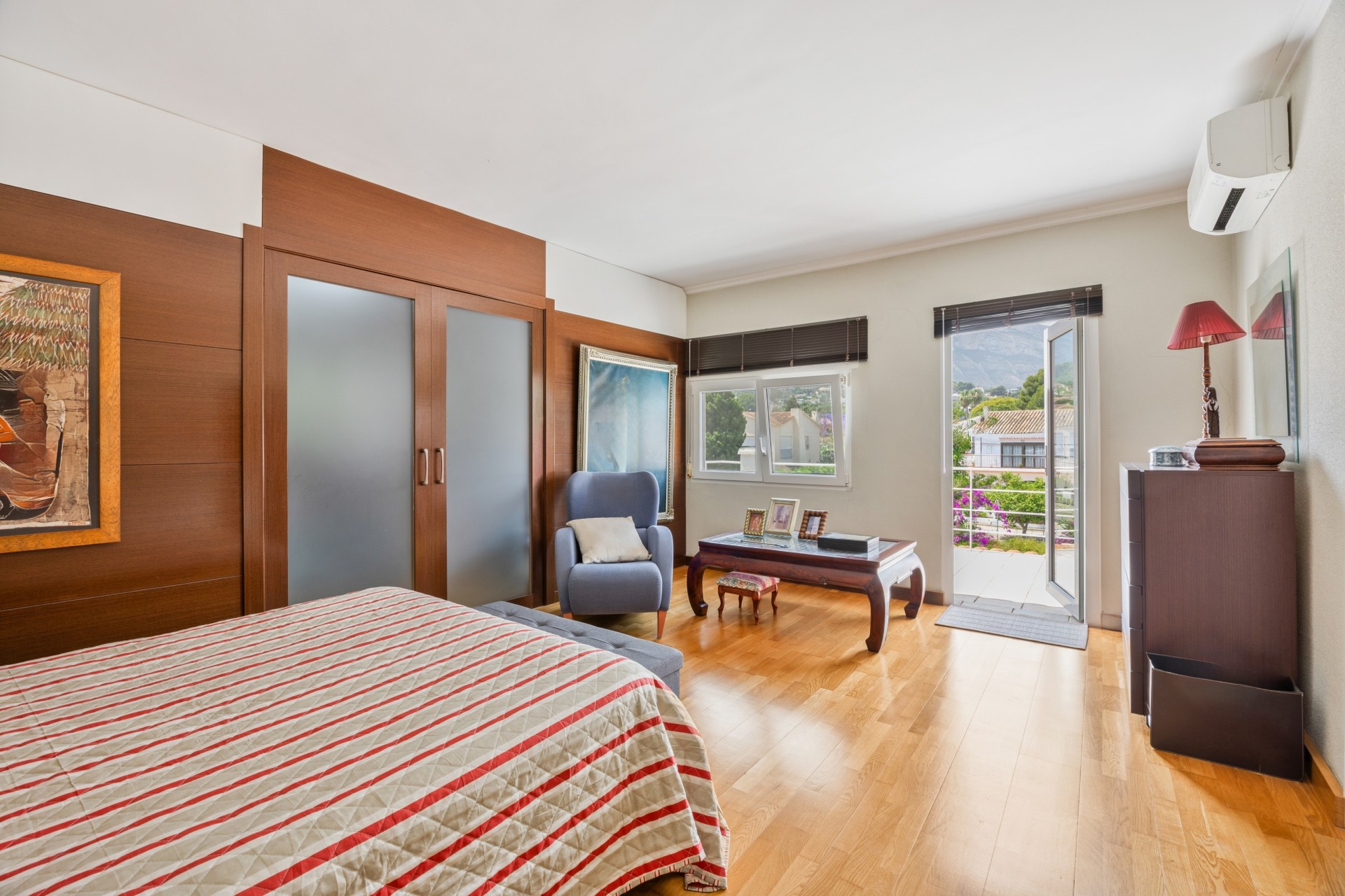 Resale - Villa -
Denia - El Puerto