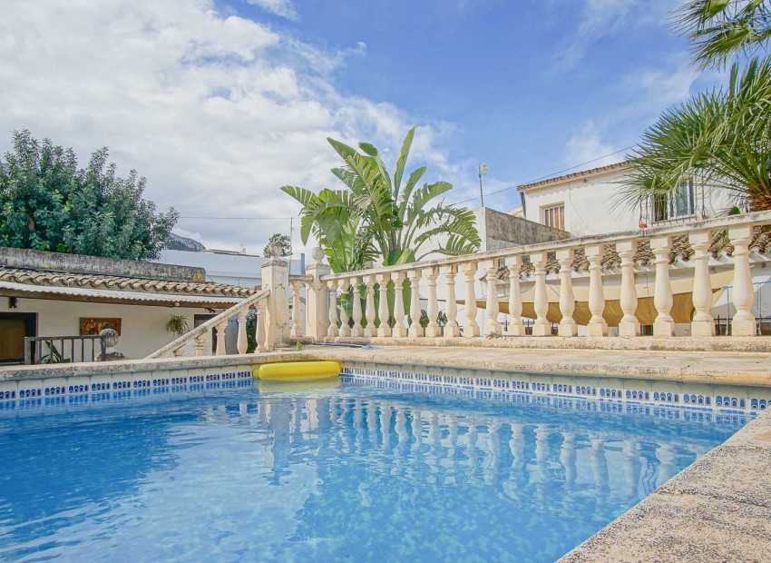 Resale - Villa -
Denia - La Pedrera