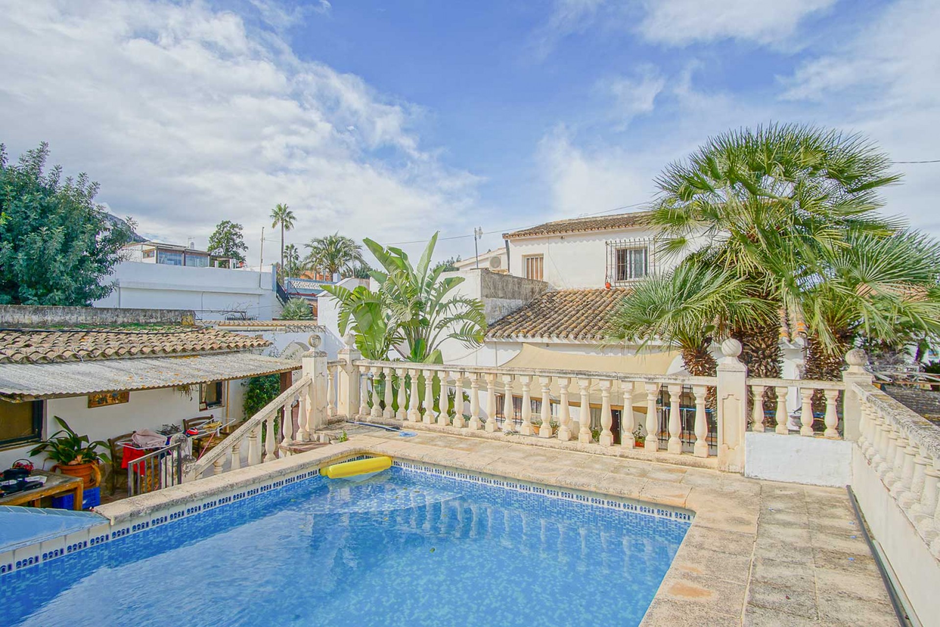 Resale - Villa -
Denia - La Pedrera