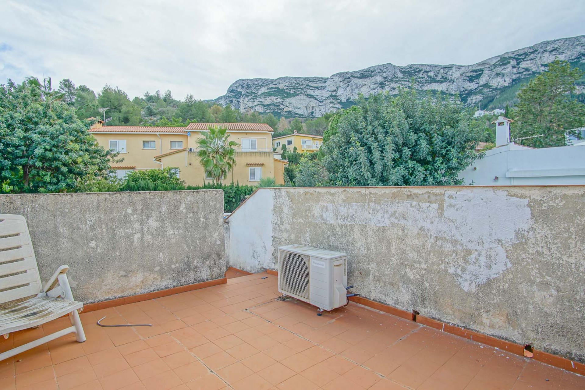 Resale - Villa -
Denia - La Pedrera