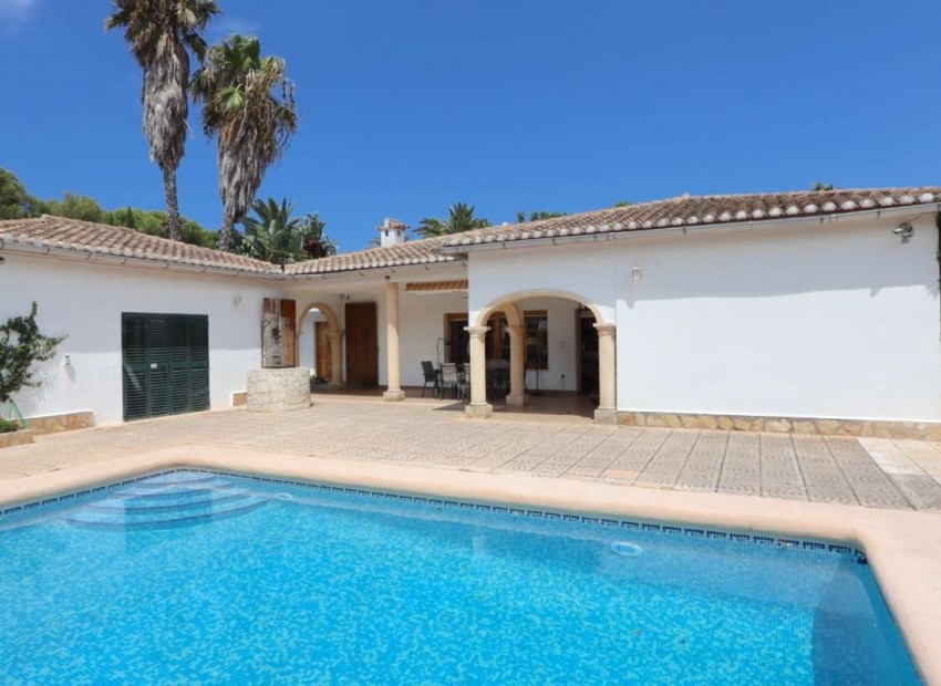 Resale - Villa -
Denia - La Xara - La Sella