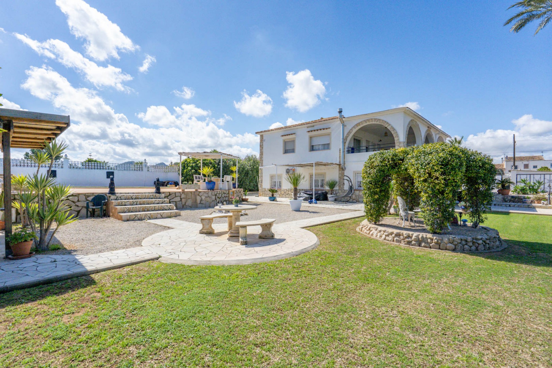 Resale - Villa -
Denia - La Xara