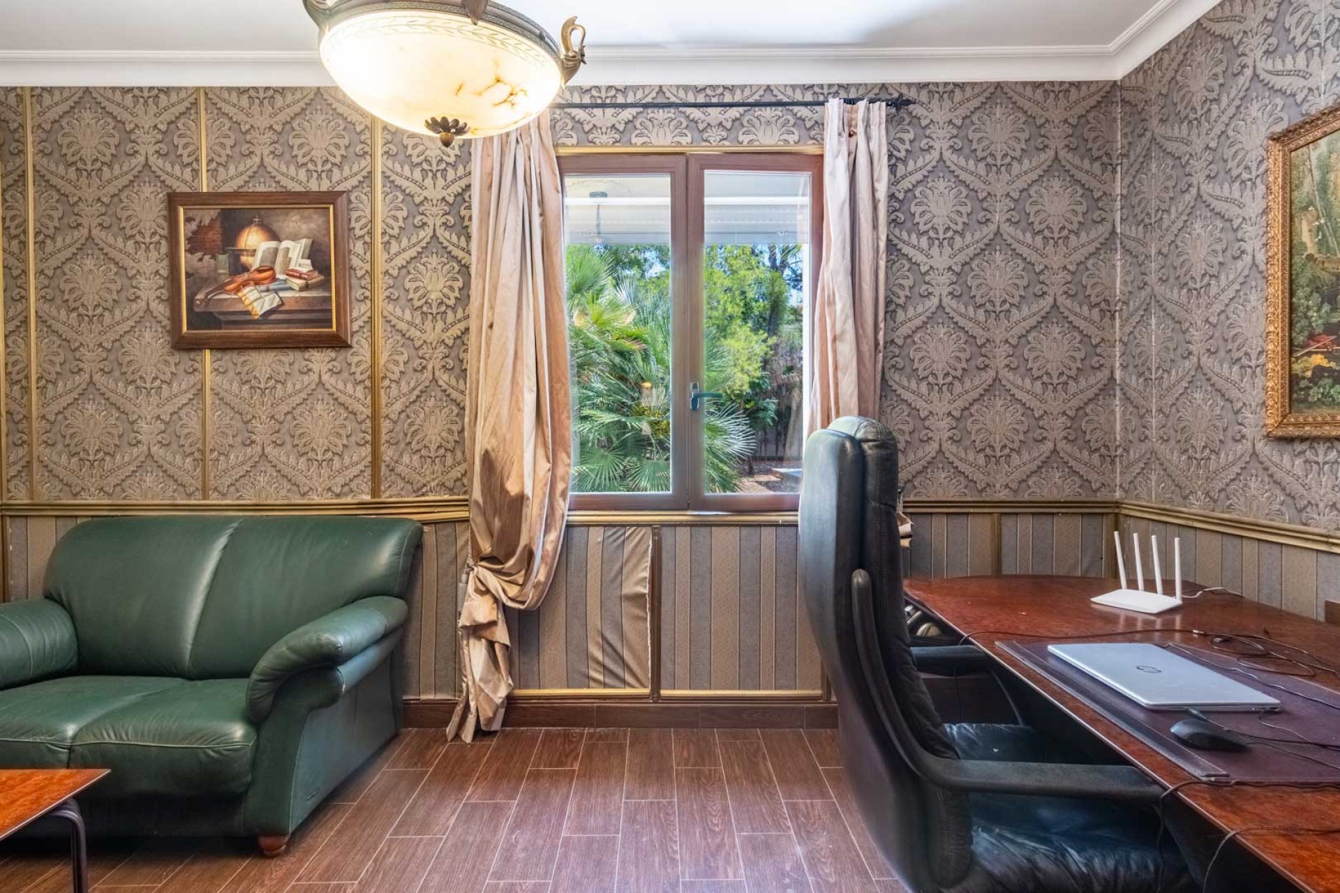 Resale - Villa -
Denia - Las Rotas
