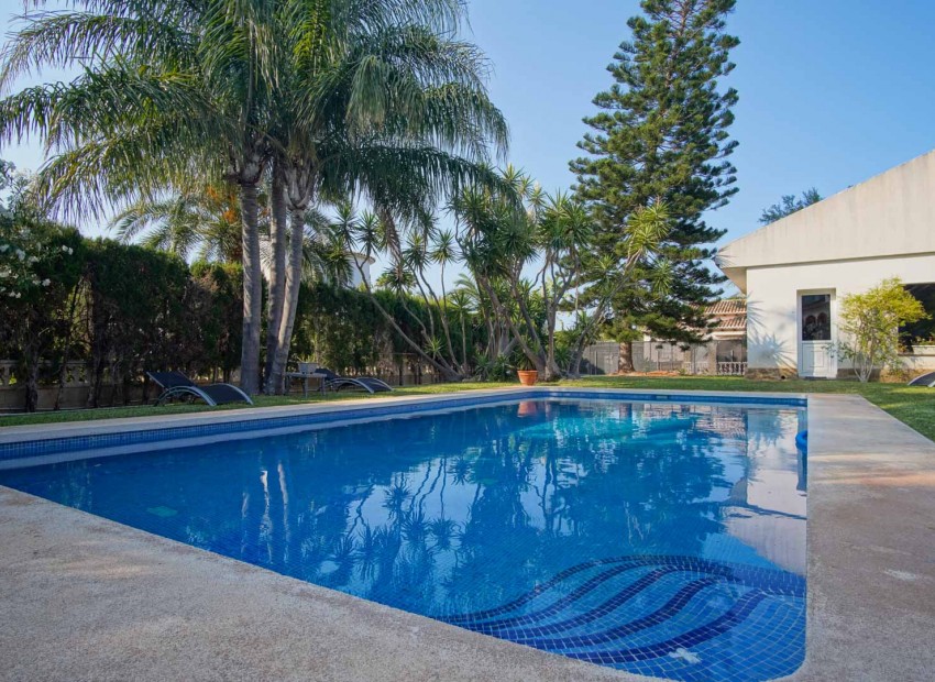 Resale - Villa -
Denia - Santa lucia