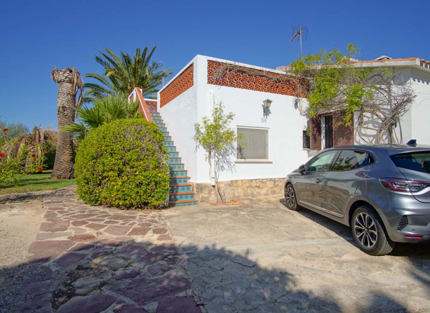 Resale - Villa -
Denia - Santa Paula