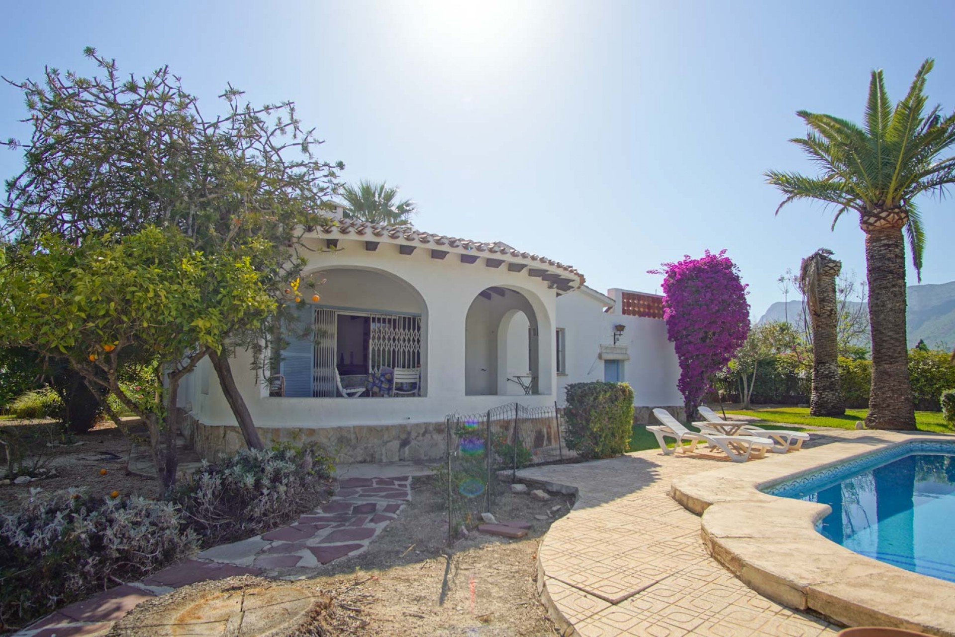 Resale - Villa -
Denia - Santa Paula