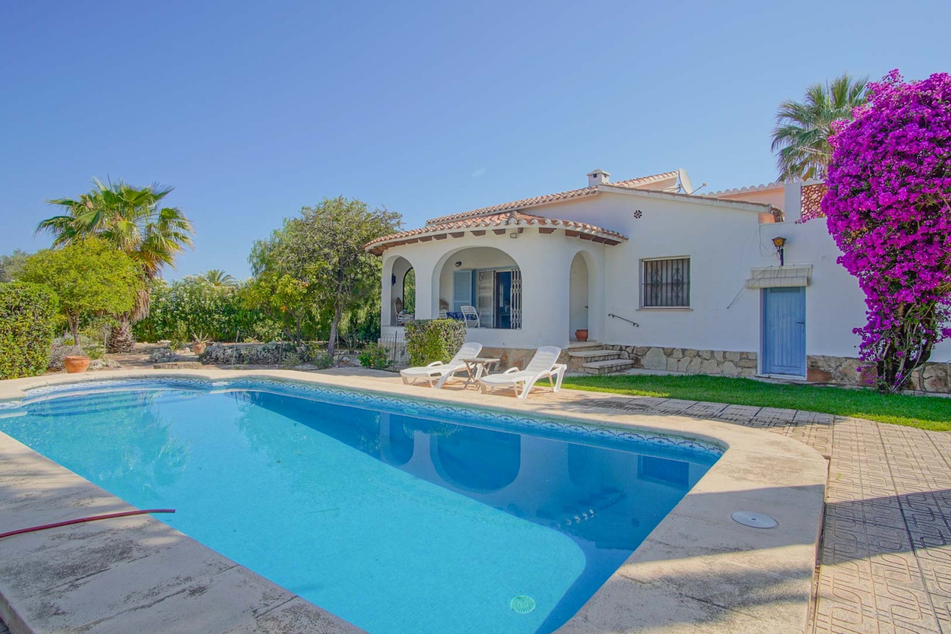 Resale - Villa -
Denia - Santa Paula