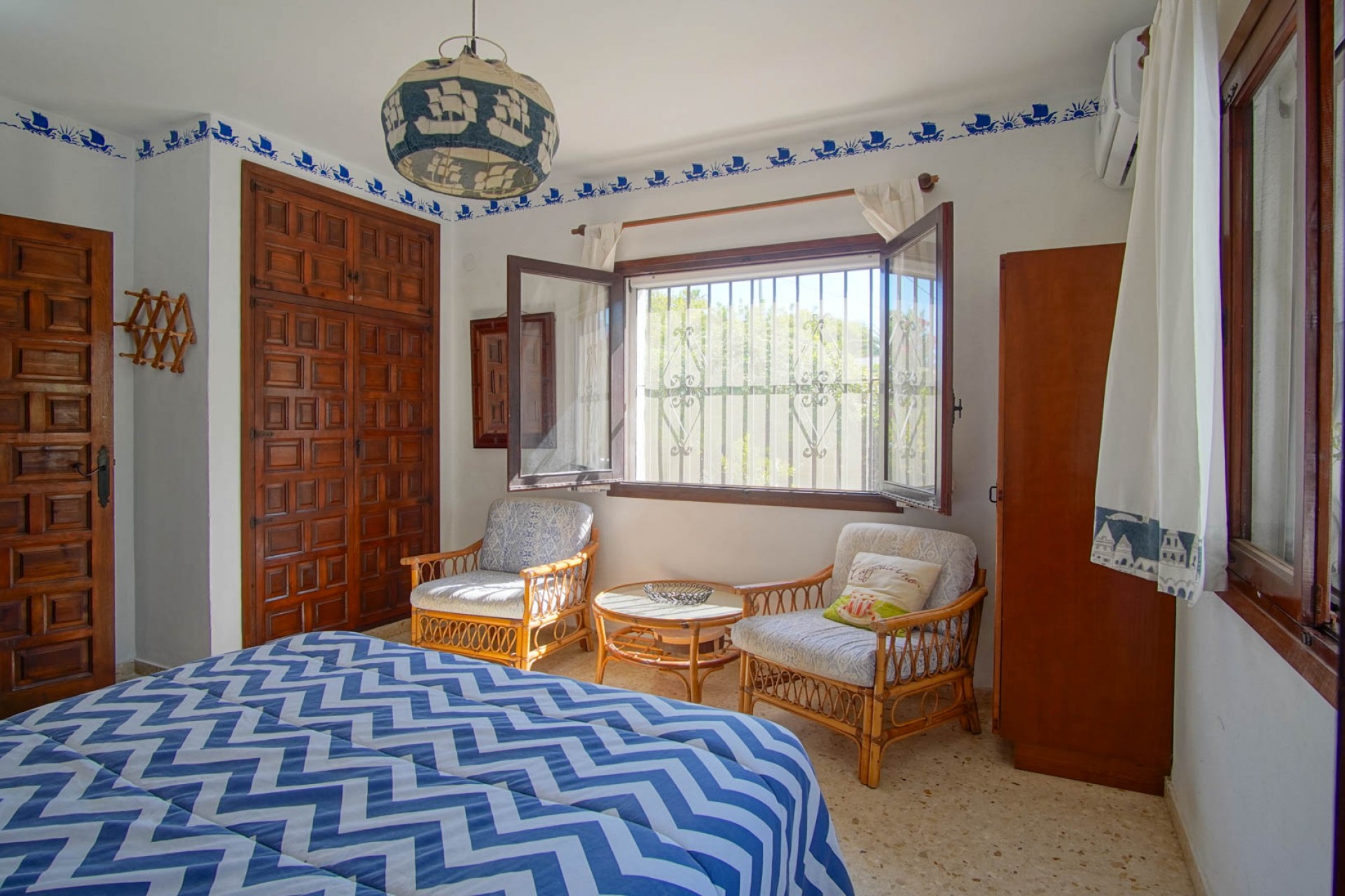 Resale - Villa -
Denia - Santa Paula