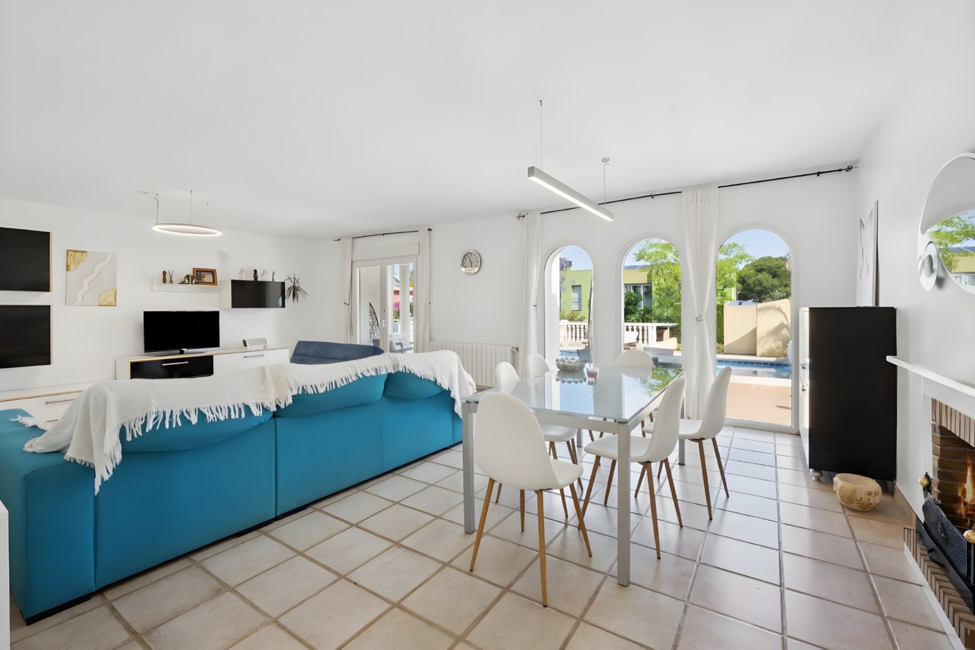 Resale - Villa -
Denia - Tossal Gross