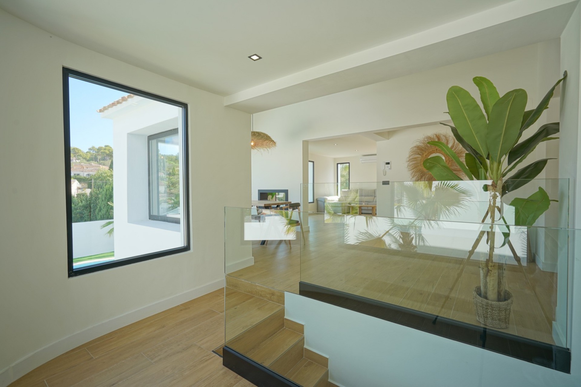 Resale - Villa -
Denia