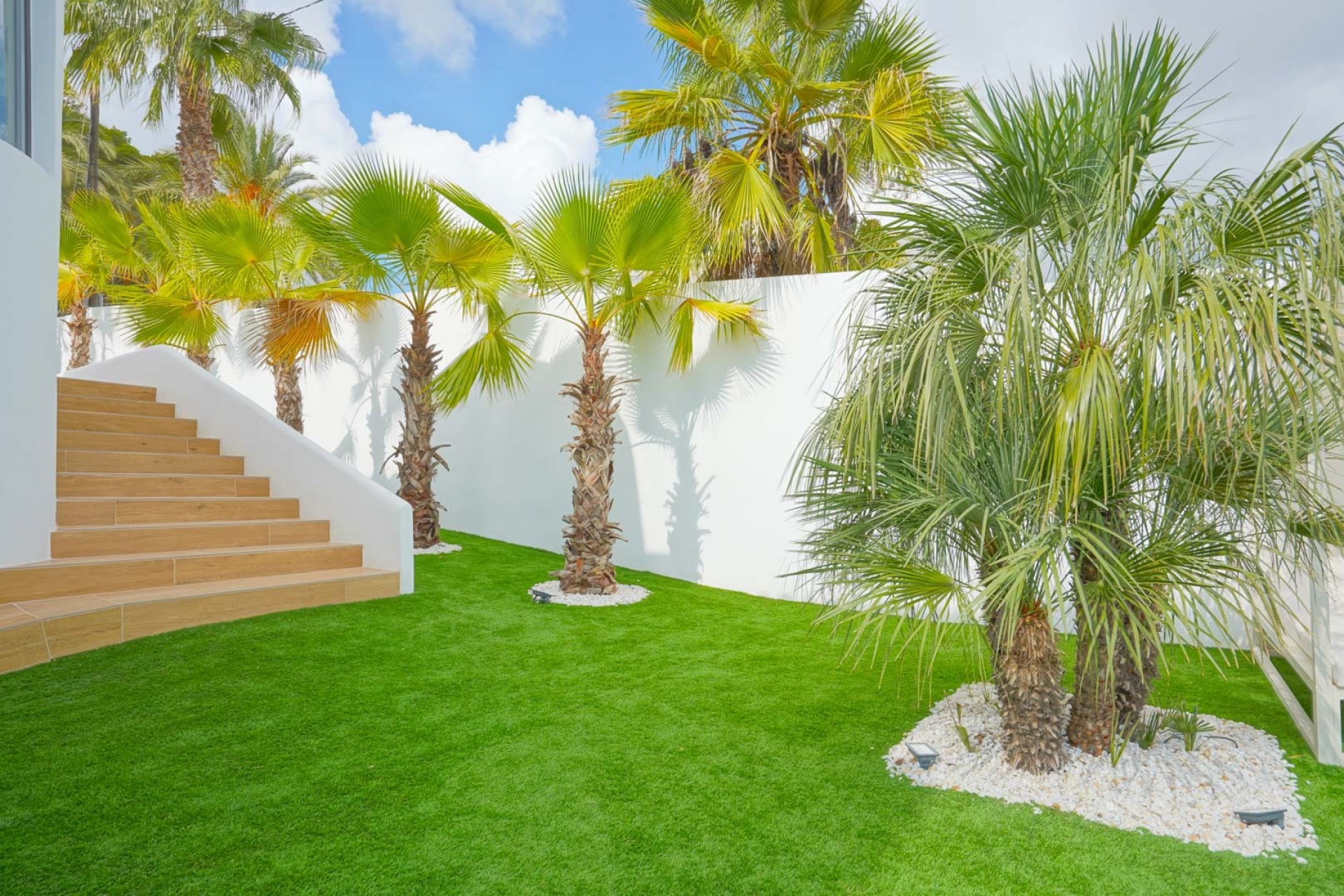 Resale - Villa -
Denia