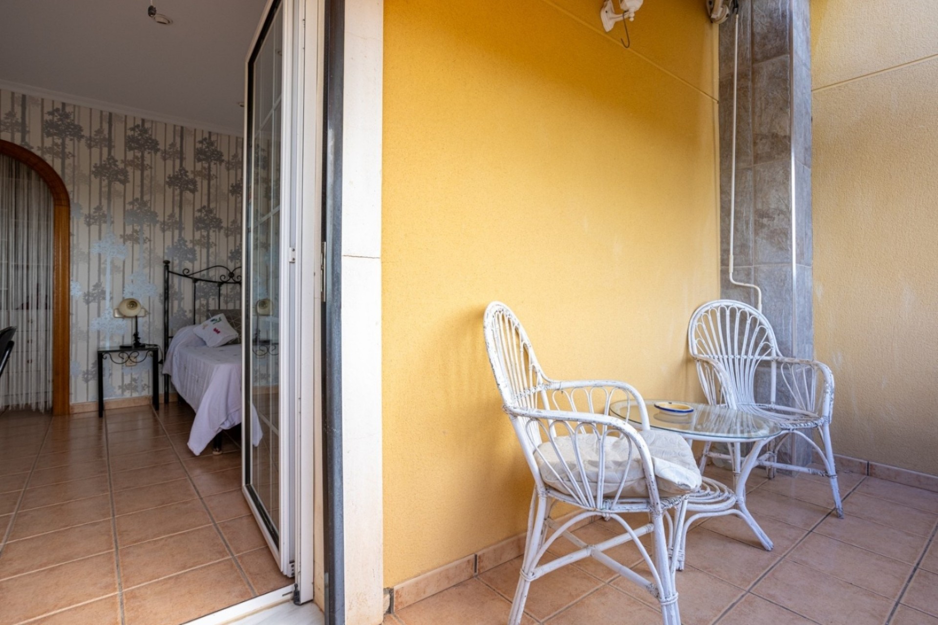 Resale - Villa -
Elche