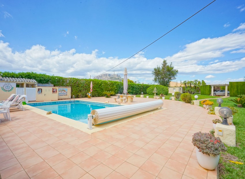 Resale - Villa -
Els Poblets - Center