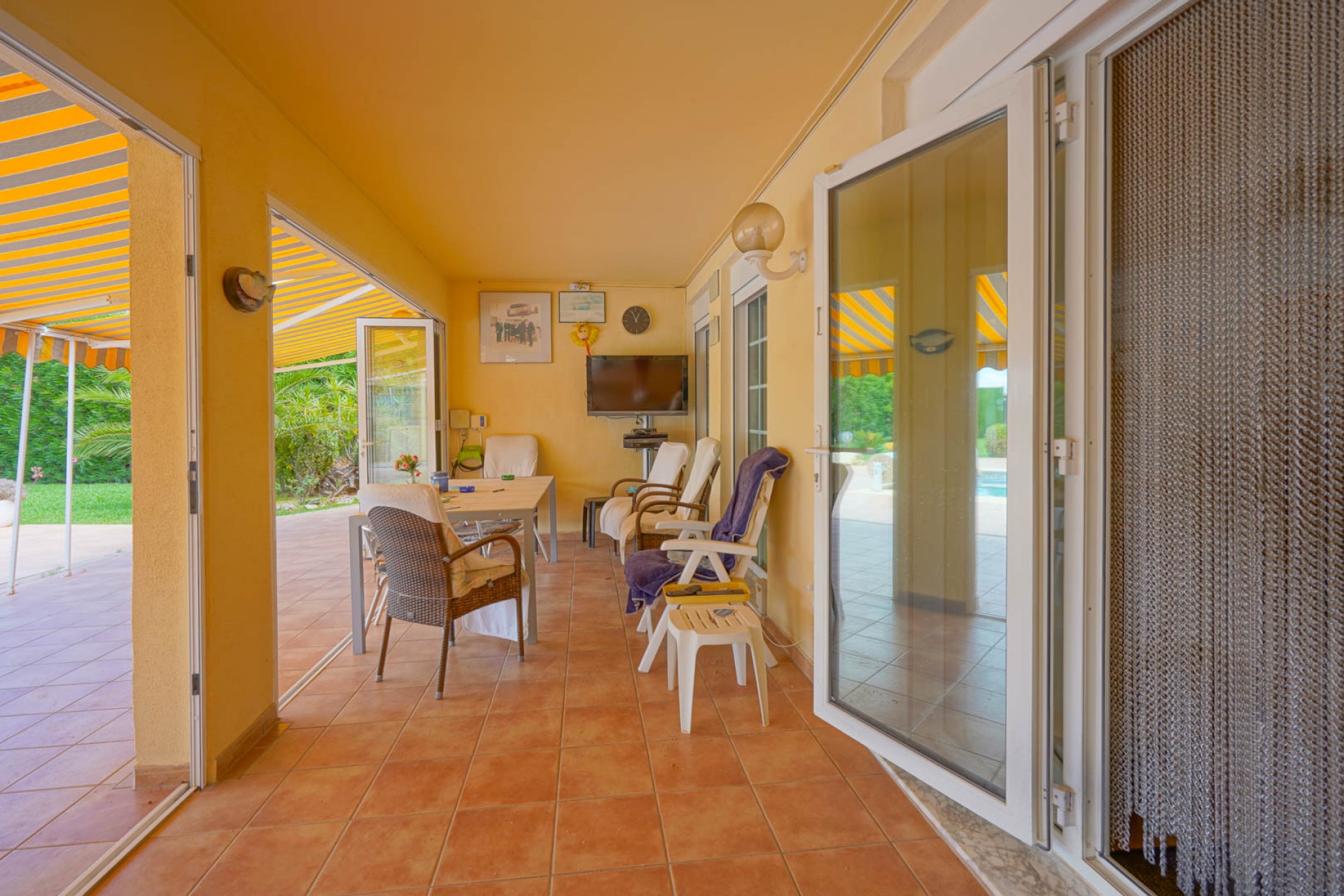 Resale - Villa -
Els Poblets - Center