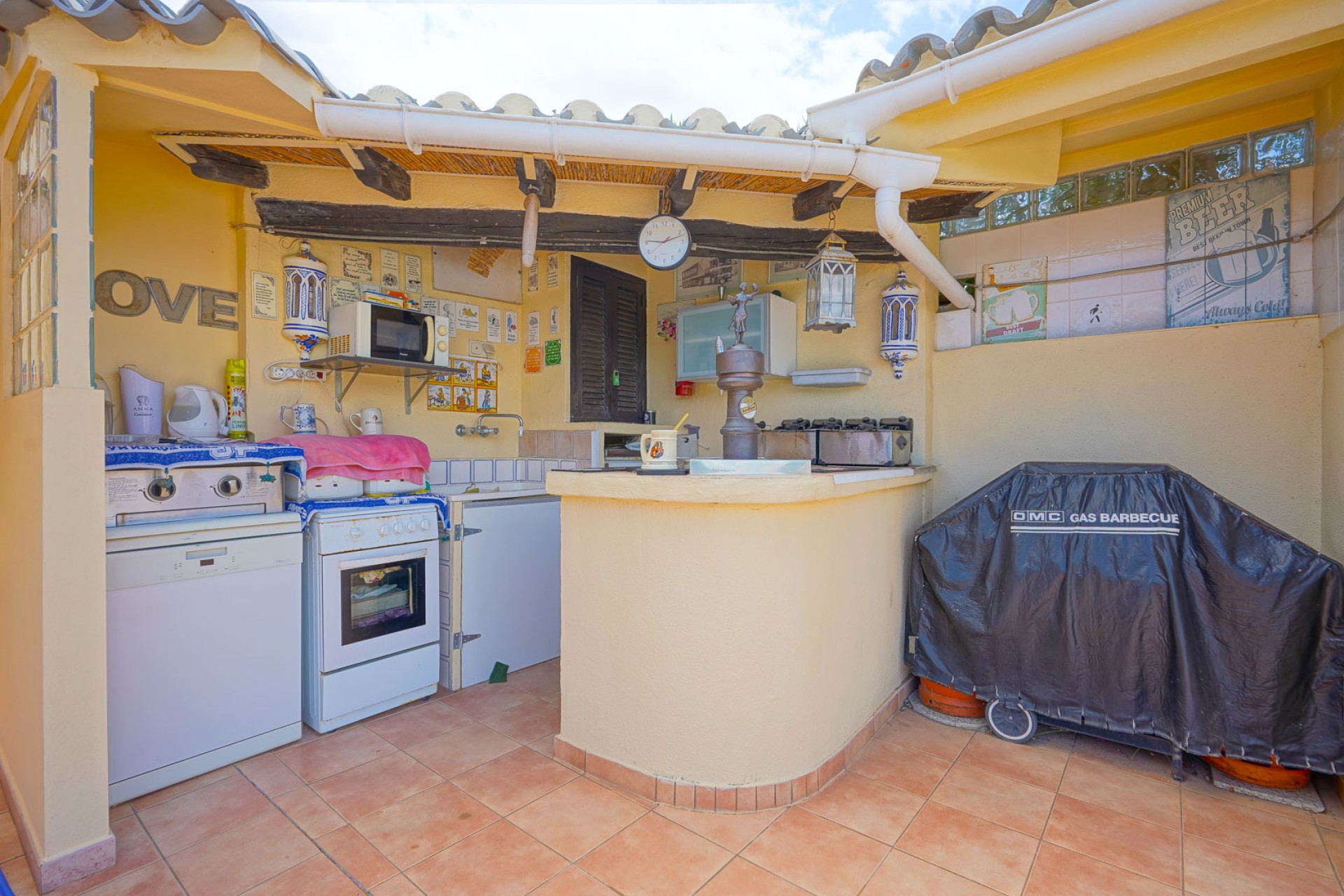 Resale - Villa -
Els Poblets - Center