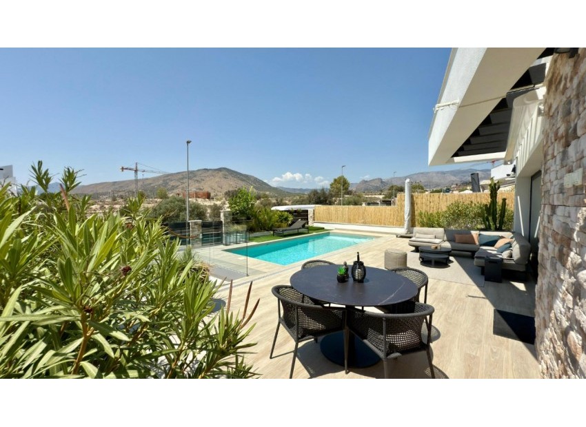 Resale - Villa -
Finestrat - Balcon de Finestrat