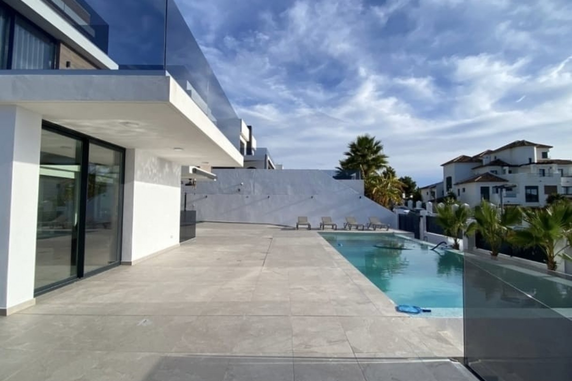 Resale - Villa -
Finestrat - Sierra Cortina