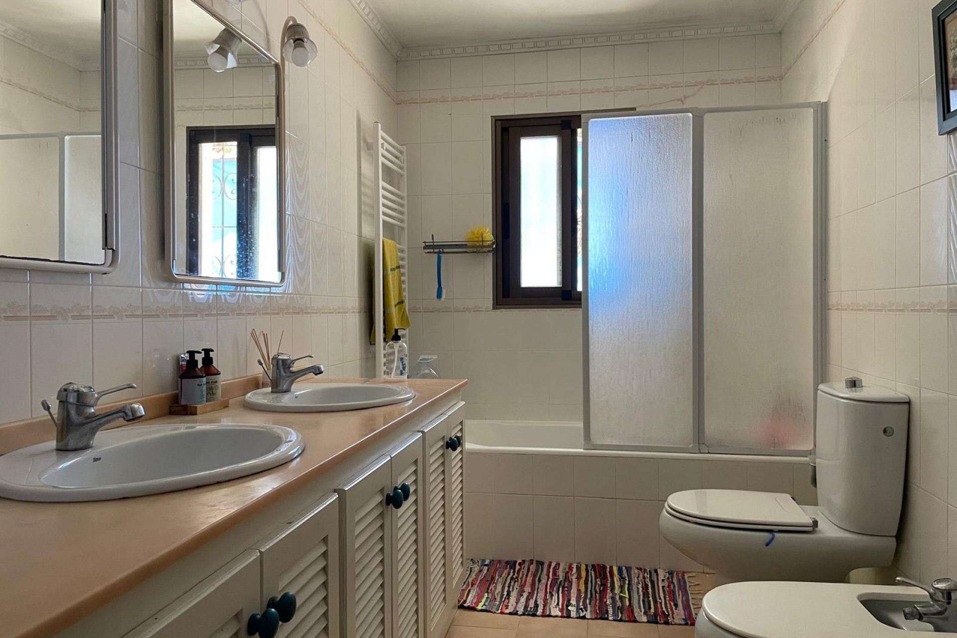 Resale - Villa -
Finestrat