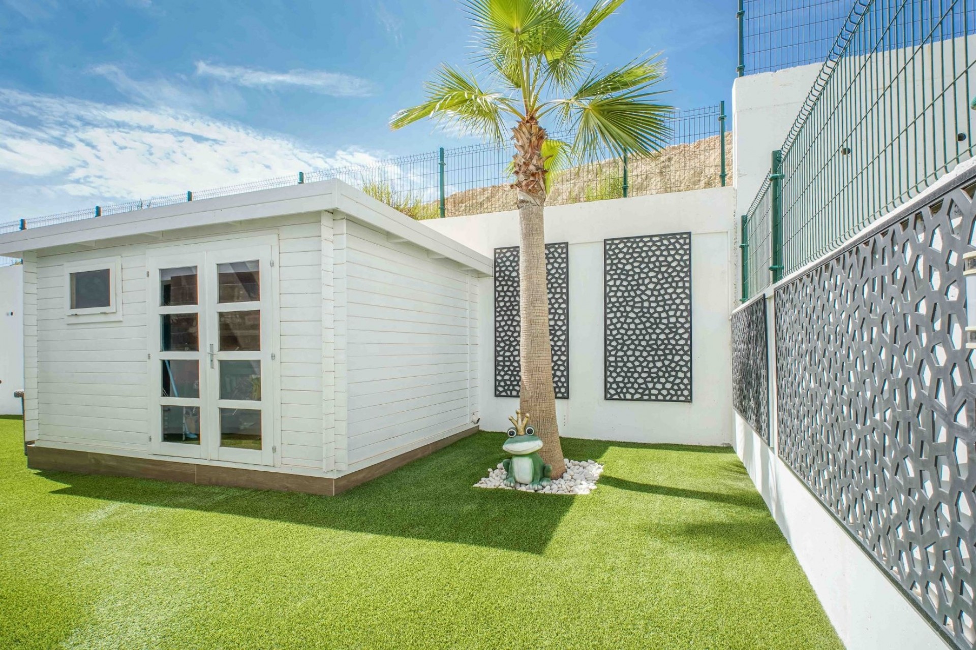 Resale - Villa -
Finestrat