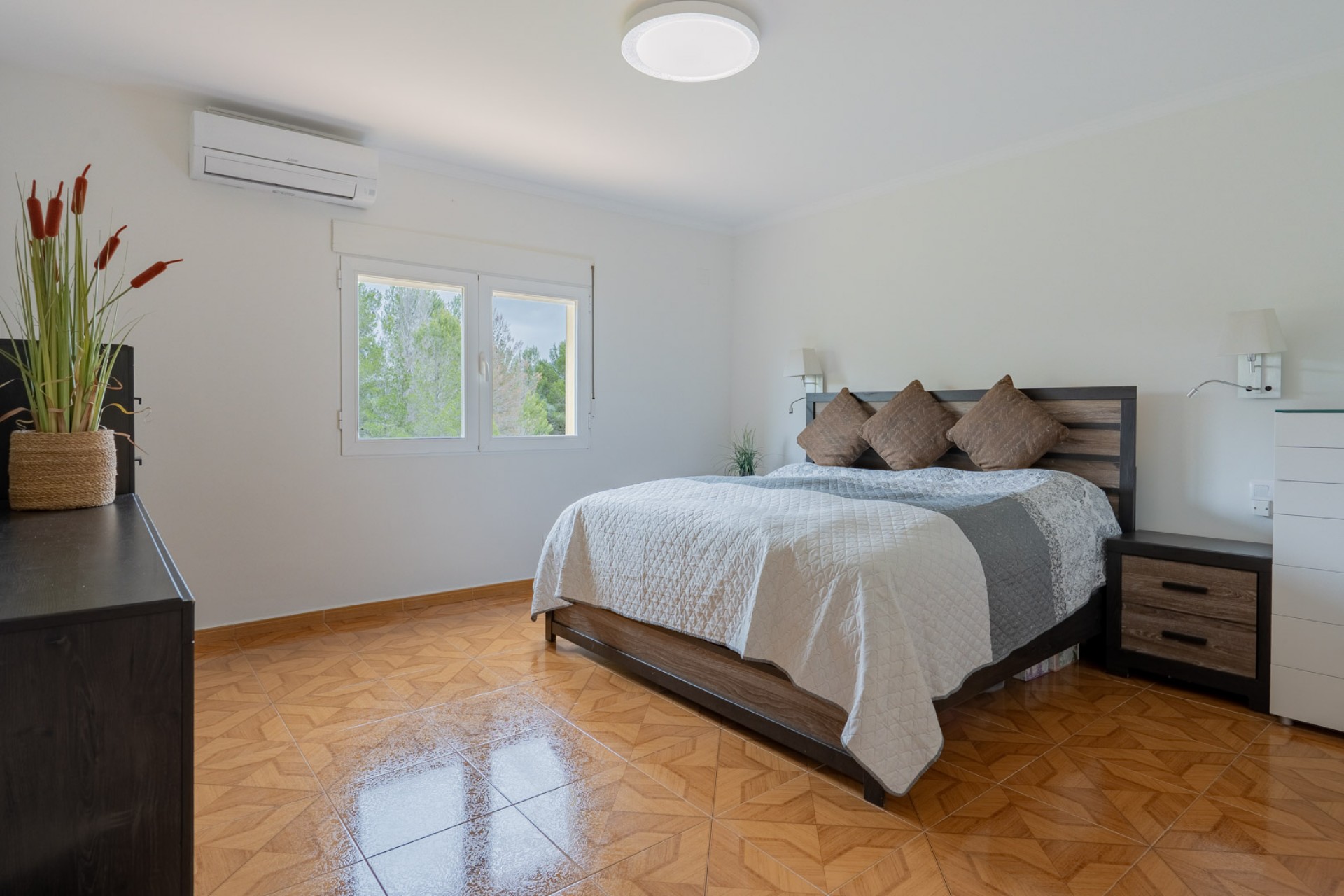 Resale - Villa -
Gata de Gorgos