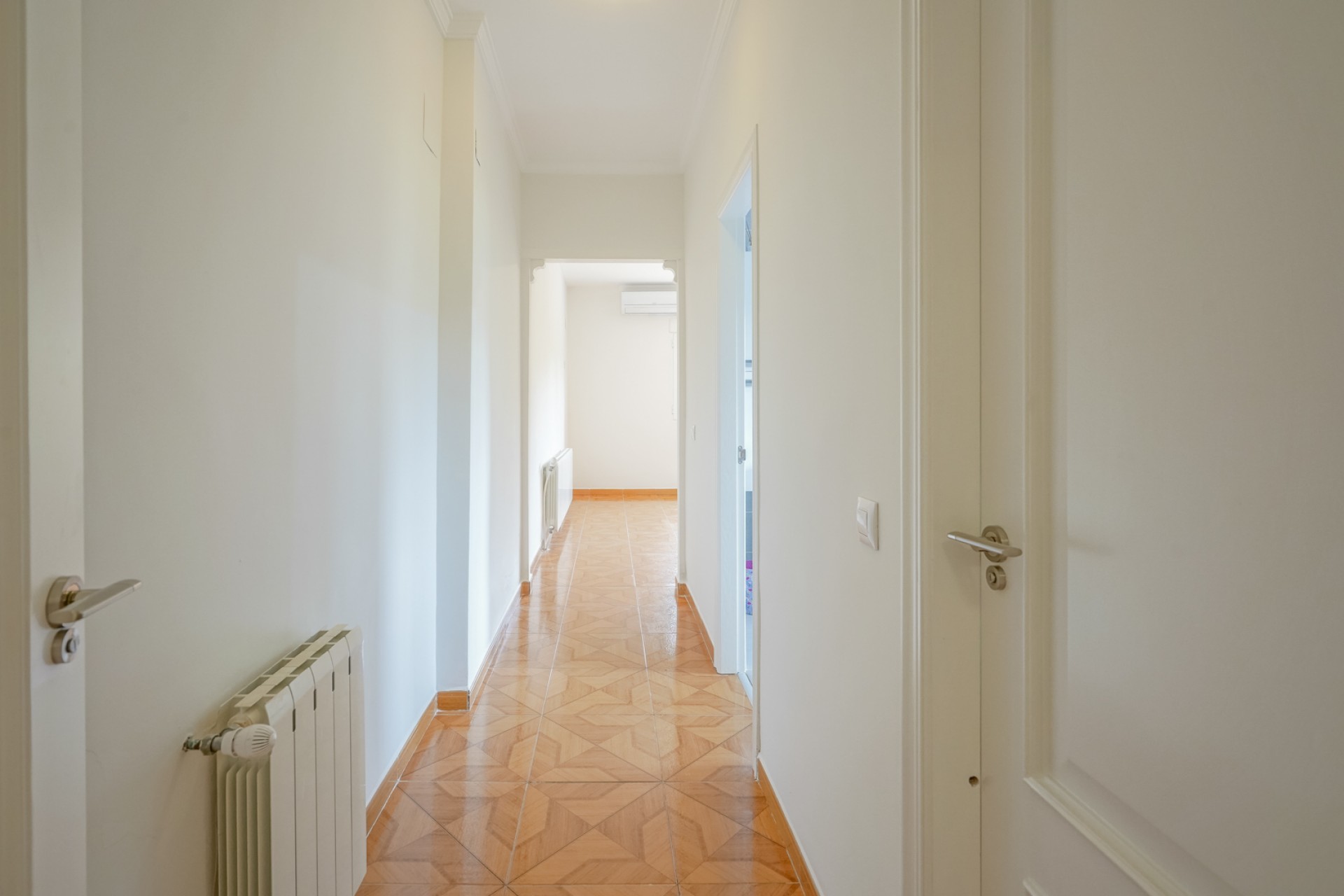 Resale - Villa -
Gata de Gorgos