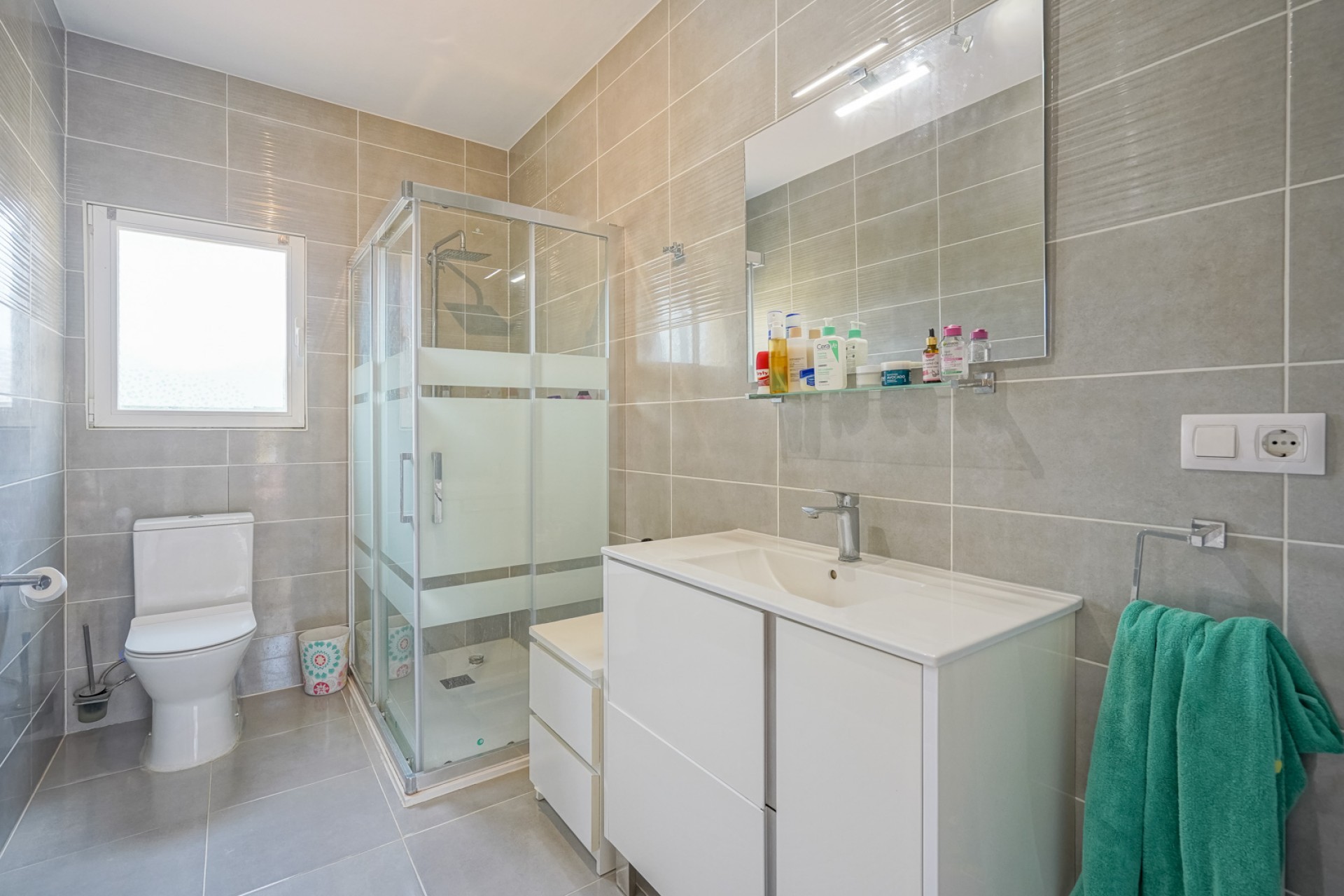 Resale - Villa -
Gata de Gorgos