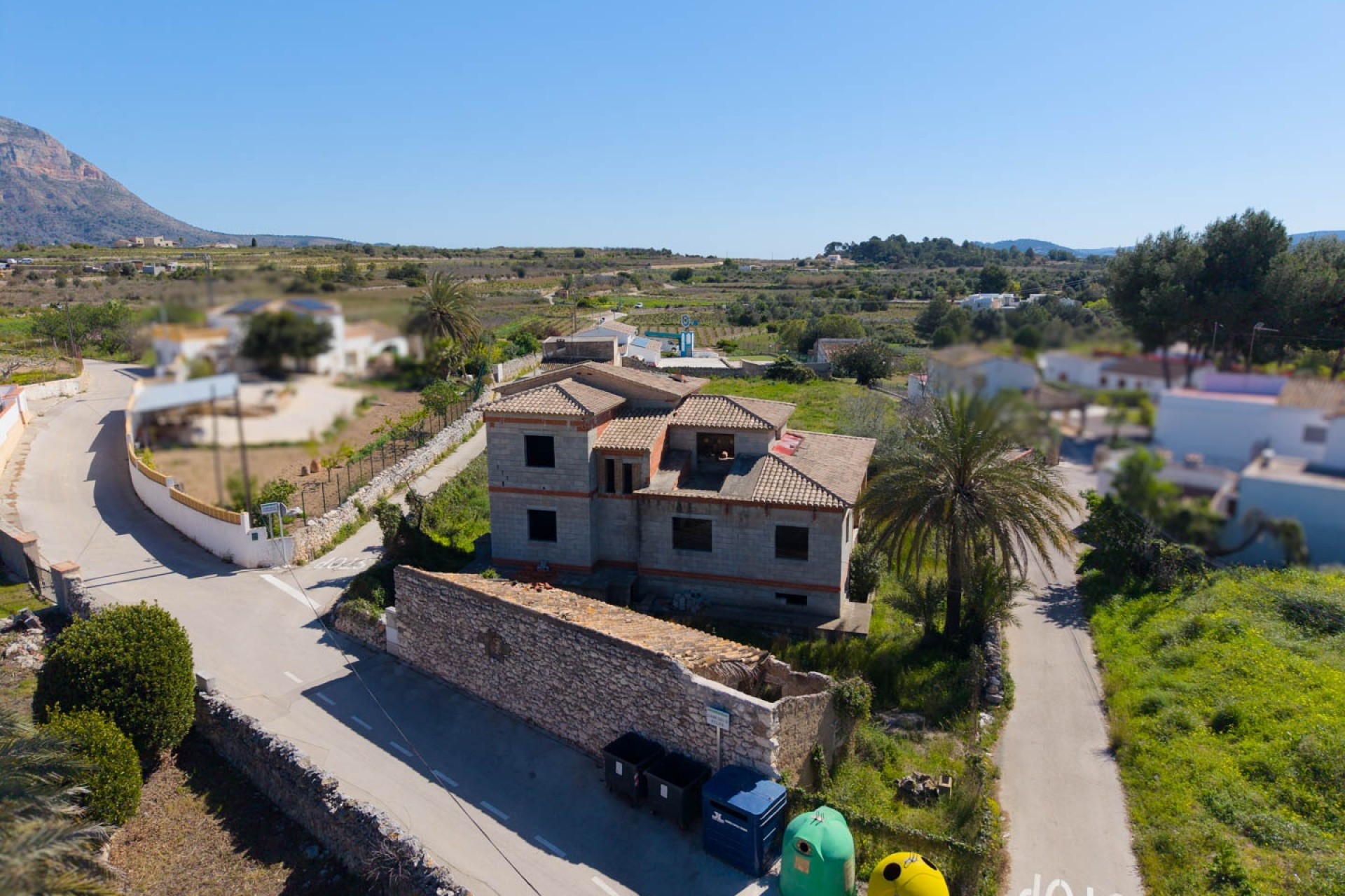 Resale - Villa -
Gata de Gorgos