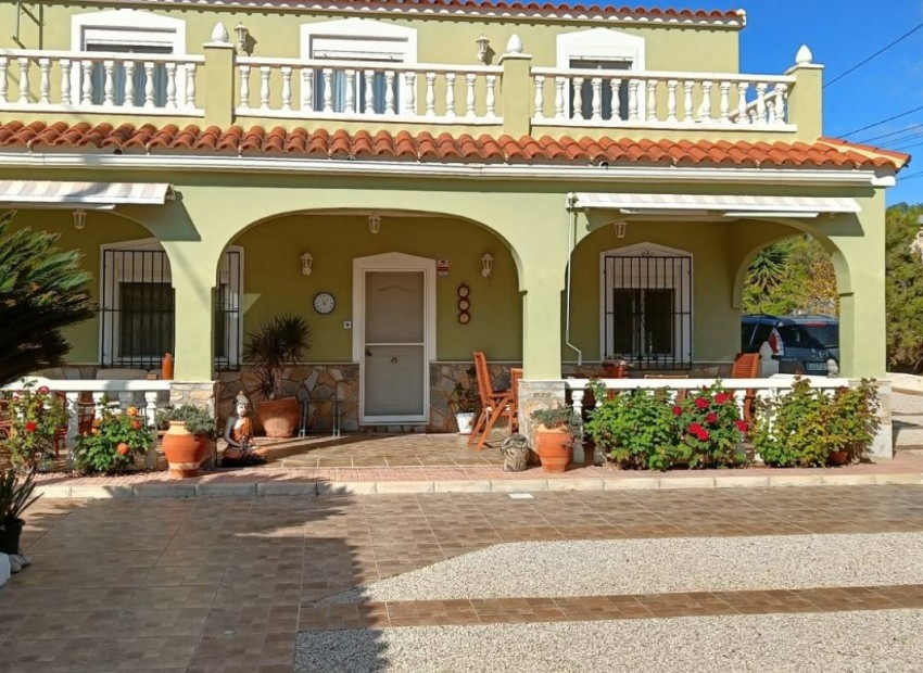Resale - Villa -
Hondón de los Fráiles
