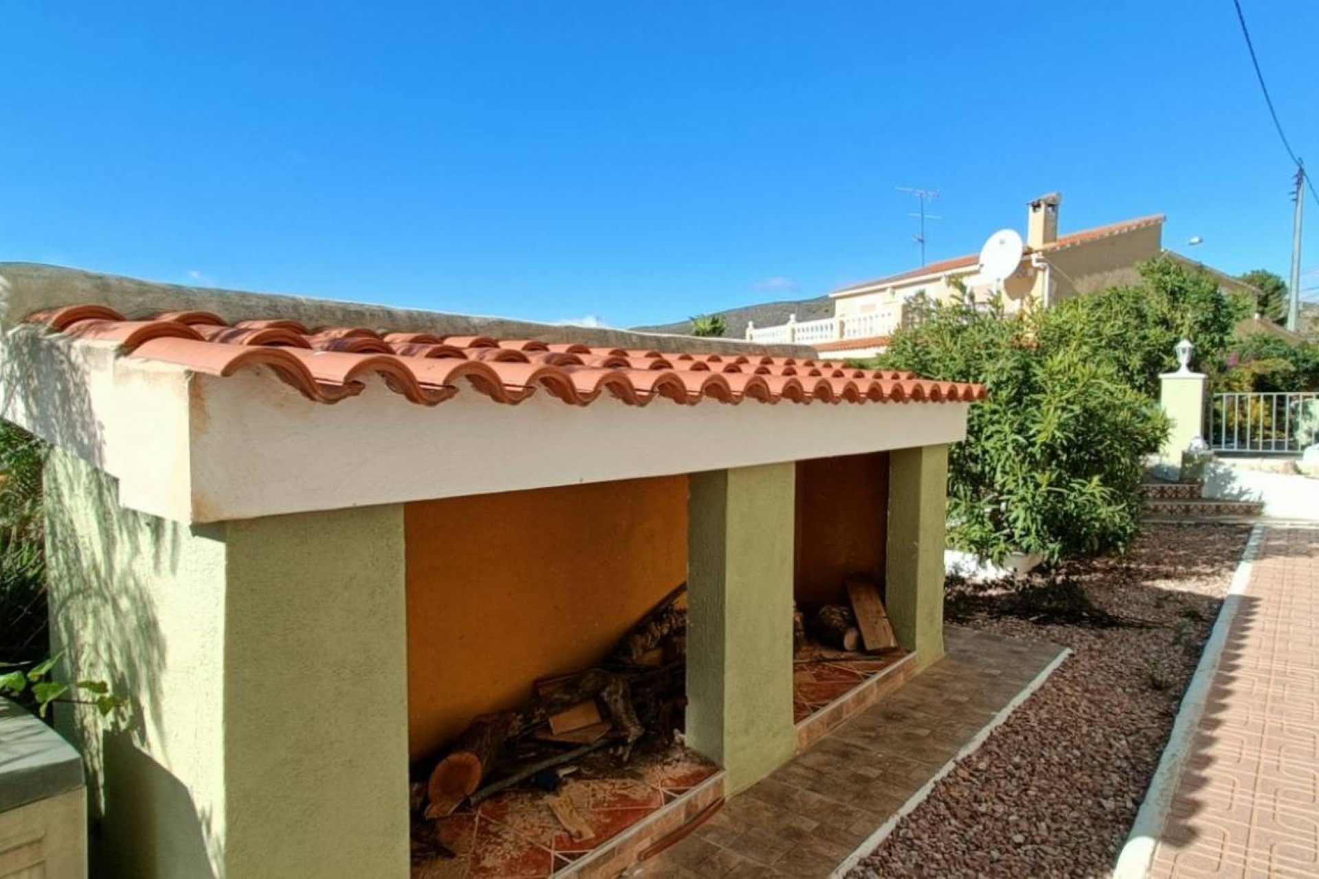 Resale - Villa -
Hondón de los Fráiles