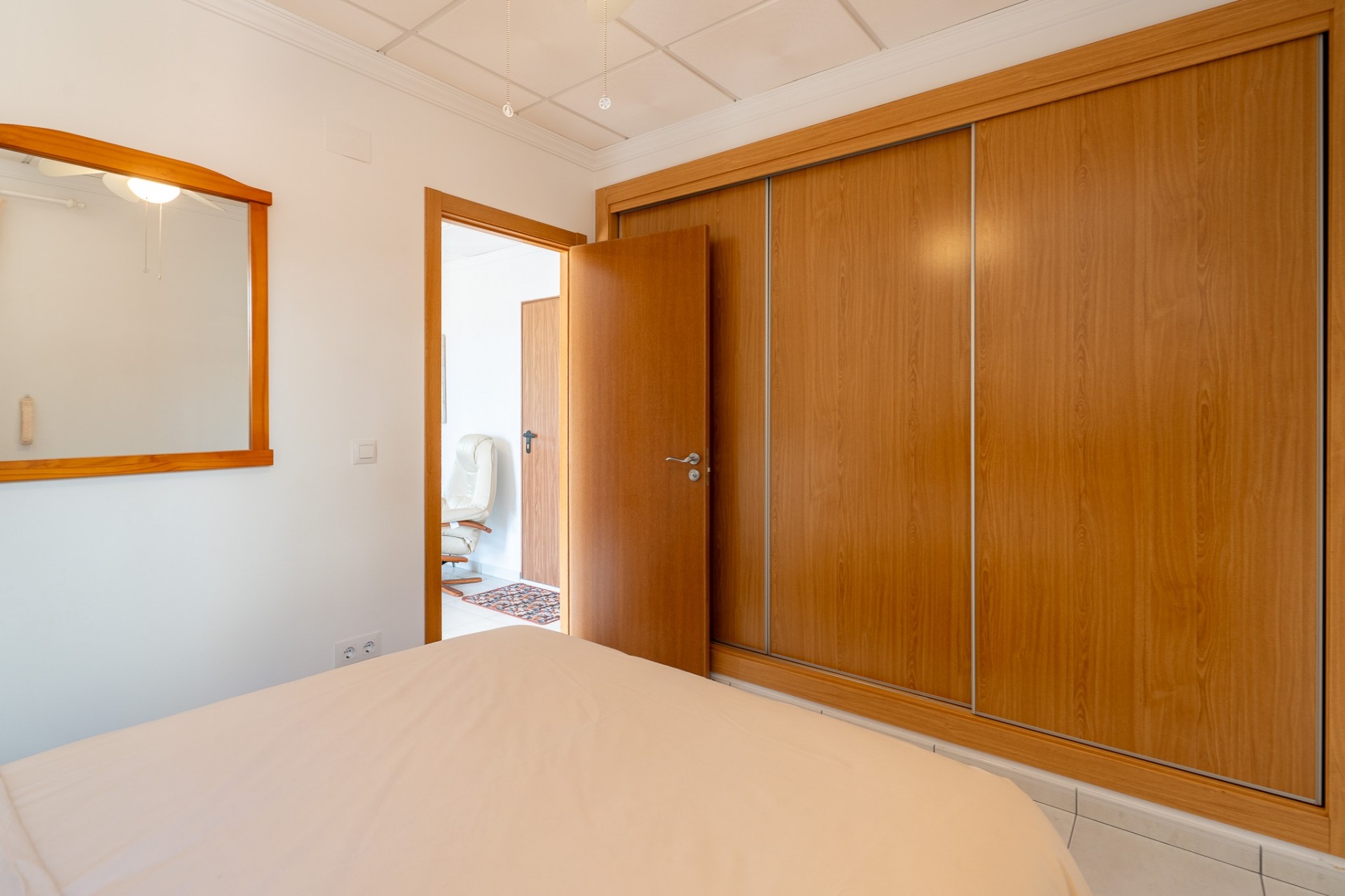 Resale - Villa -
Jalón - La Almazara