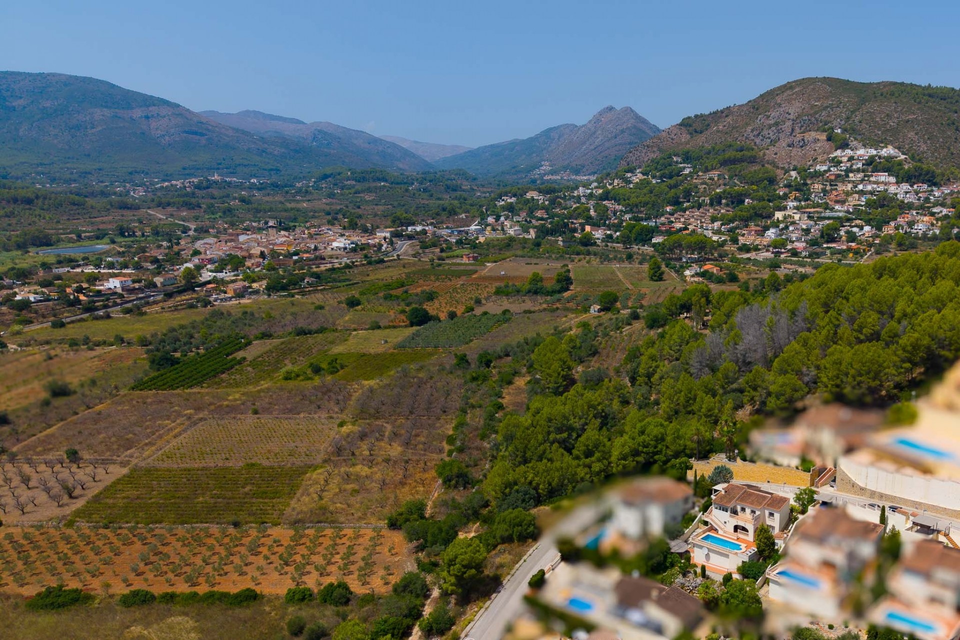 Resale - Villa -
Jalón - La Almazara