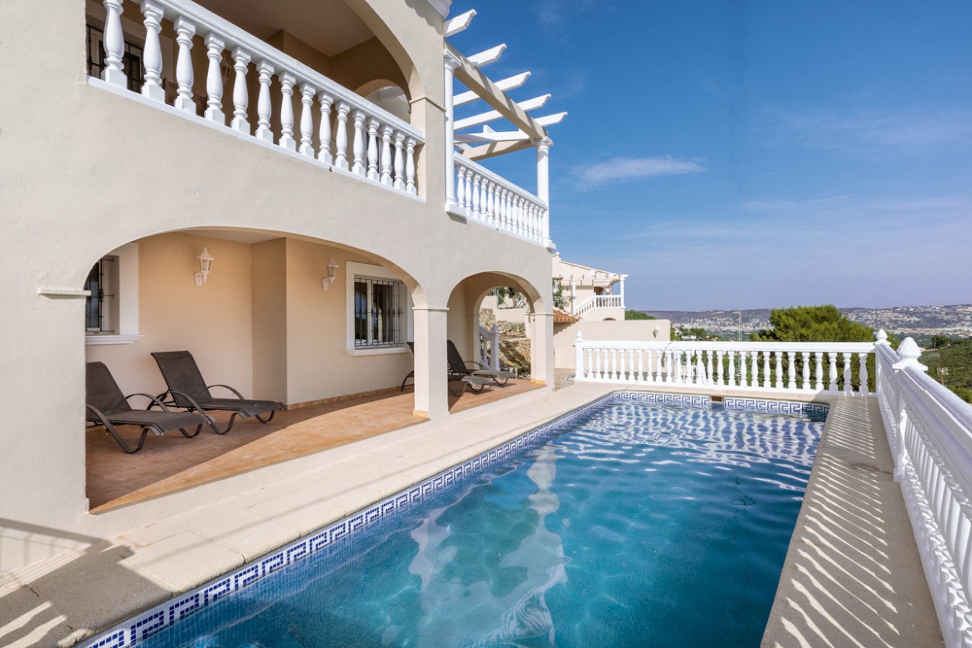 Resale - Villa -
Jávea - adsubia-toscamar