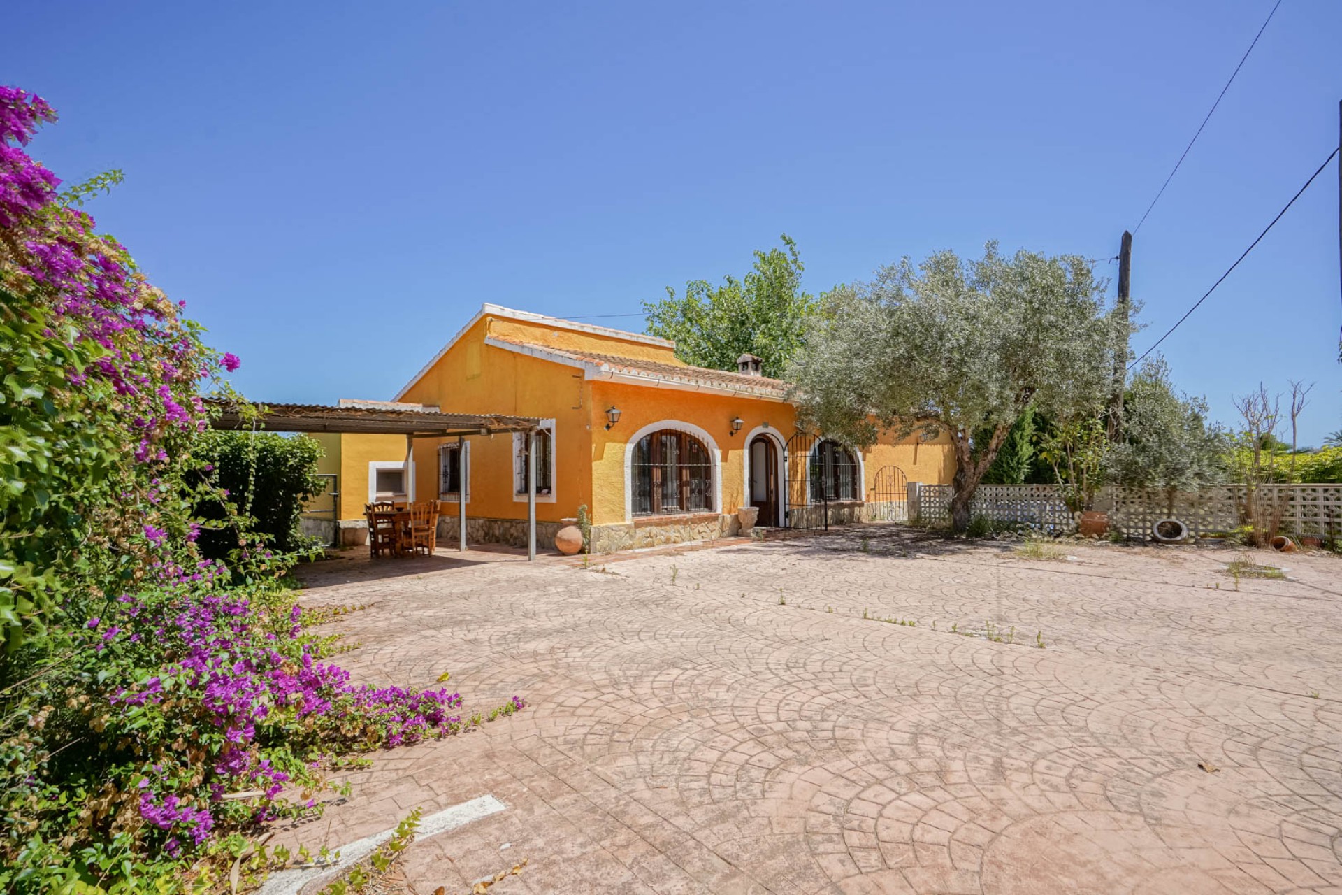 Resale - Villa -
Jávea - Adsubia