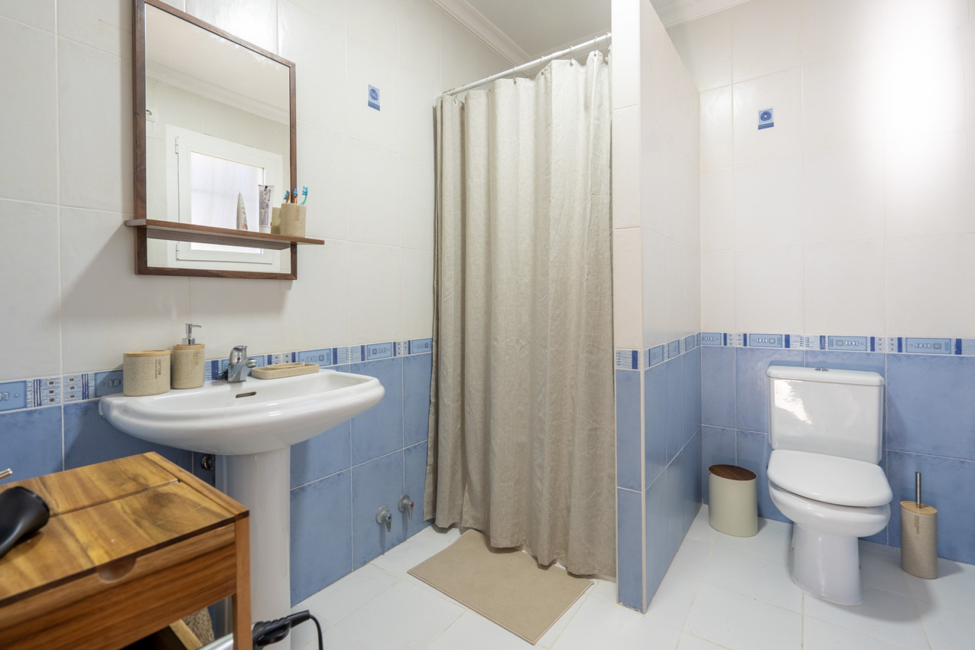 Resale - Villa -
Jávea - Ambolo