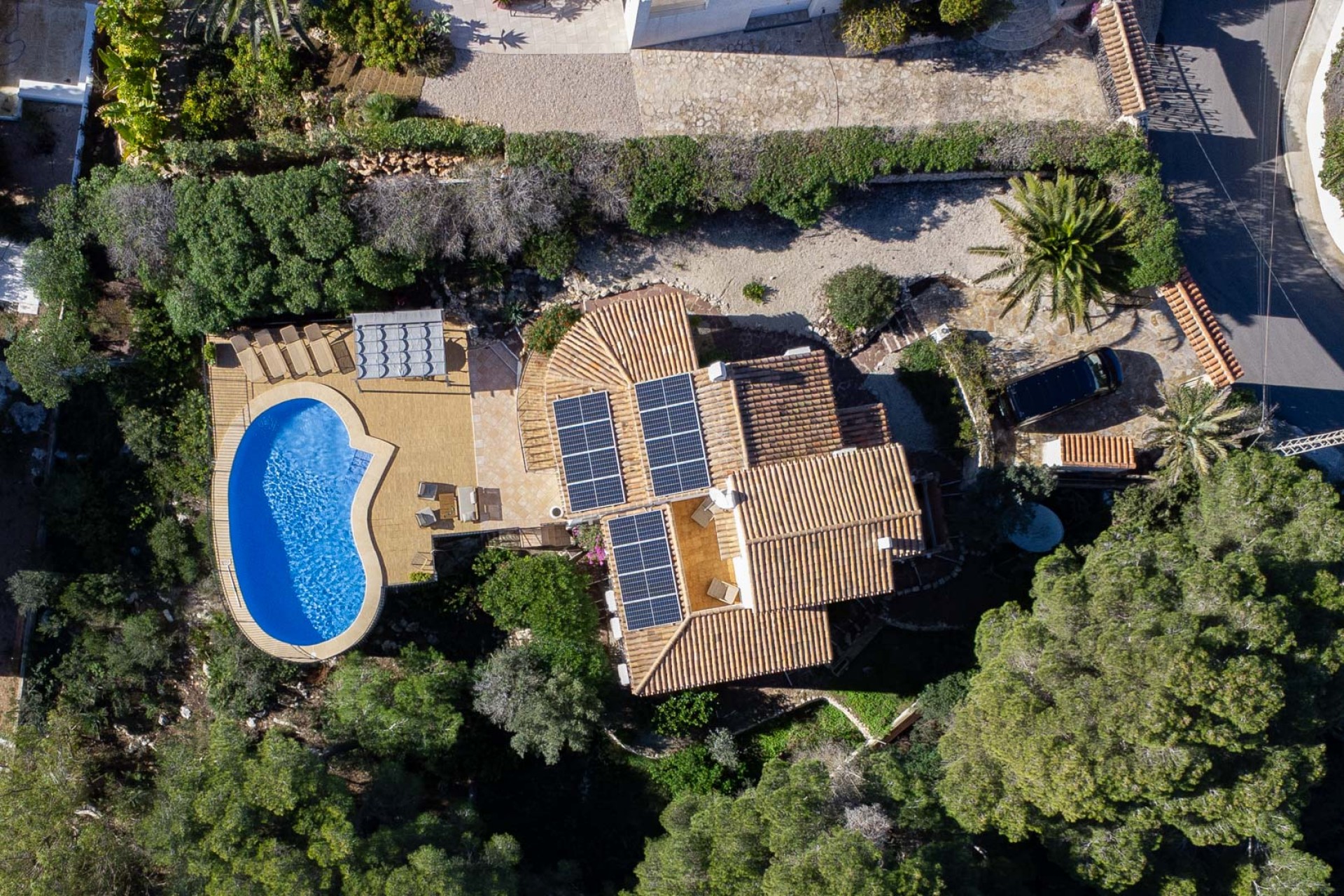 Resale - Villa -
Jávea - Ambolo