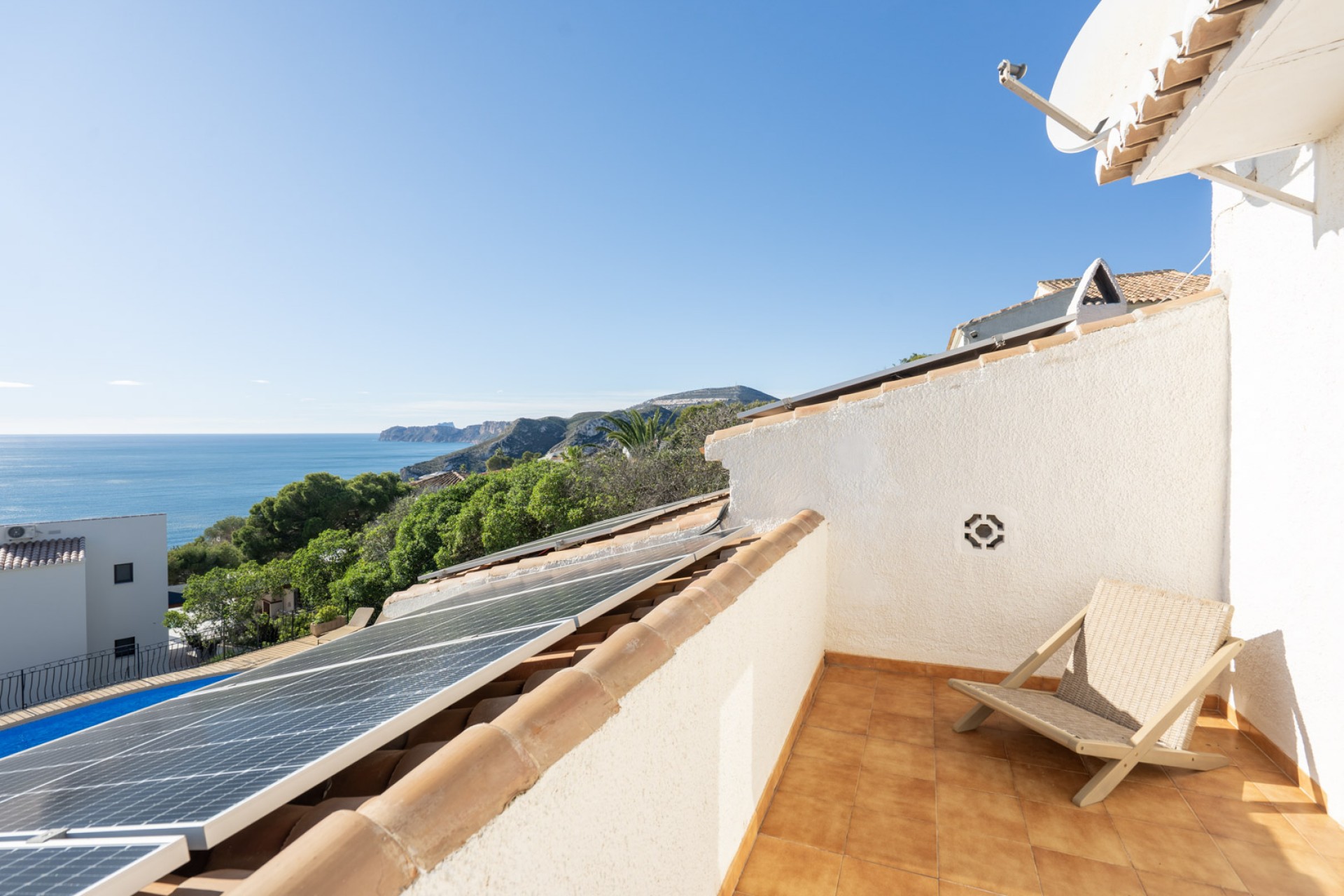 Resale - Villa -
Jávea - Ambolo