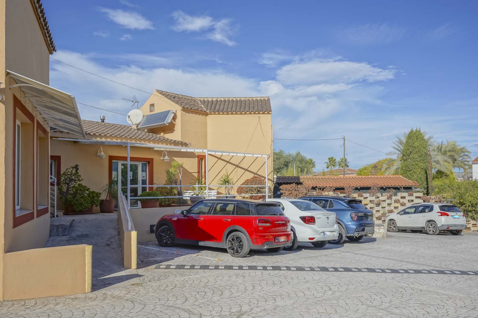 Resale - Villa -
Jávea - Arenal