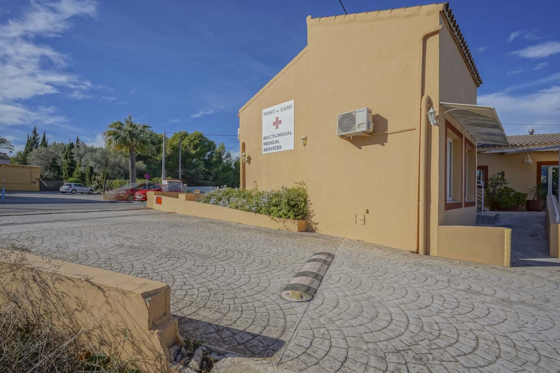 Resale - Villa -
Jávea - Arenal