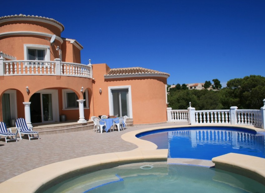 Resale - Villa -
Jávea - Balcon al Mar